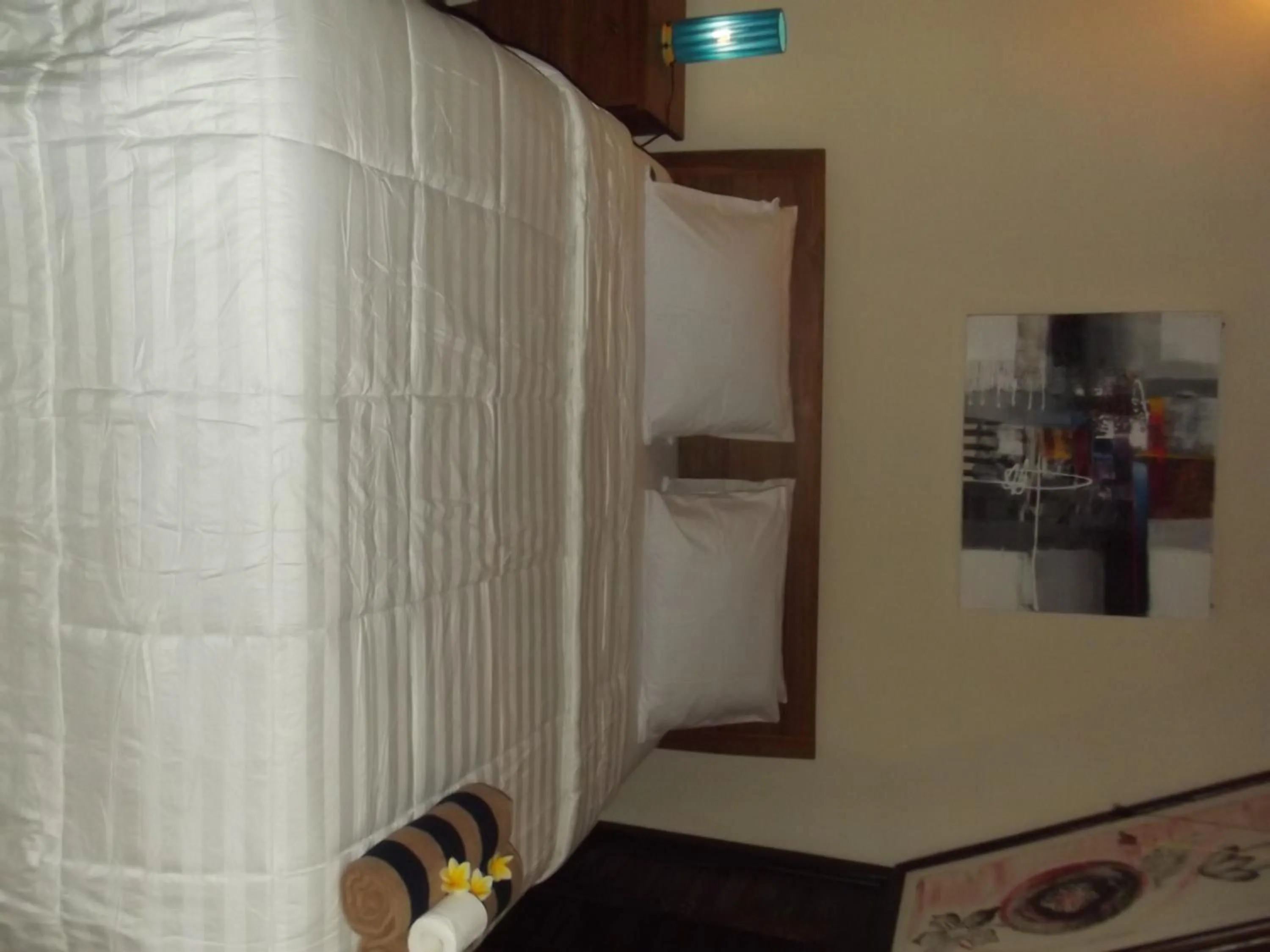 Bedroom in Gili Flush Harmony