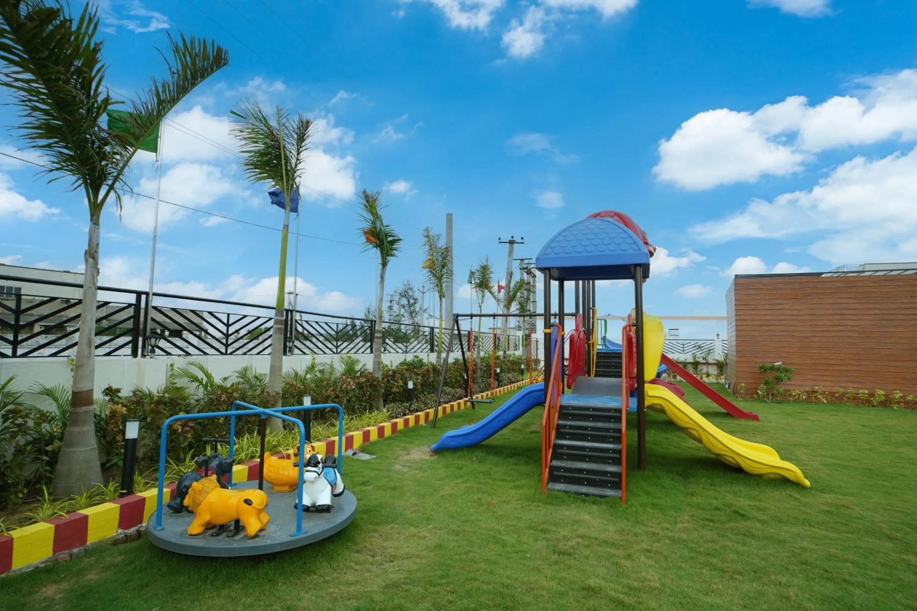 Garden in Shanti Seaview Resort & Spa