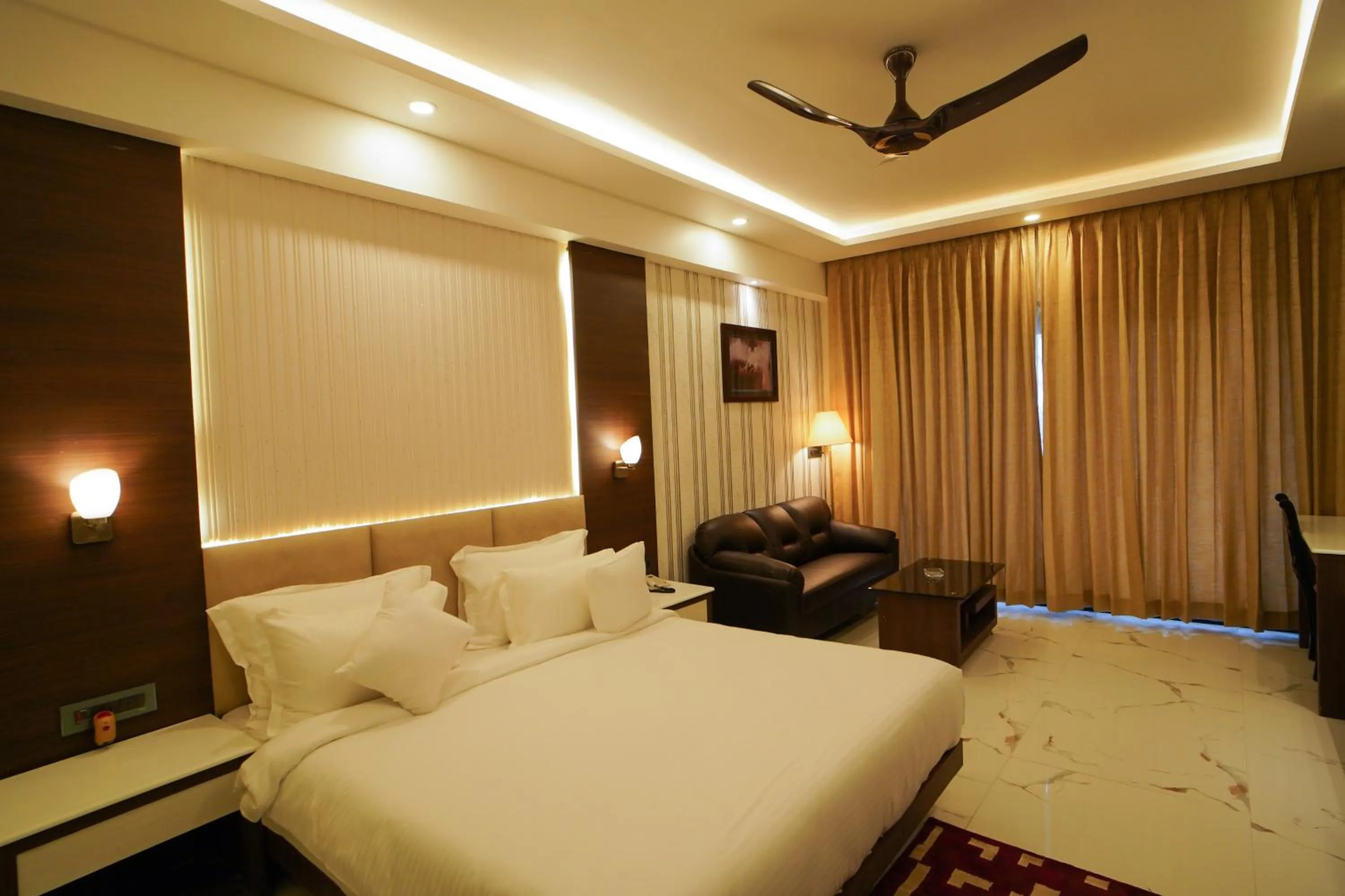 Bed in Shanti Seaview Resort & Spa