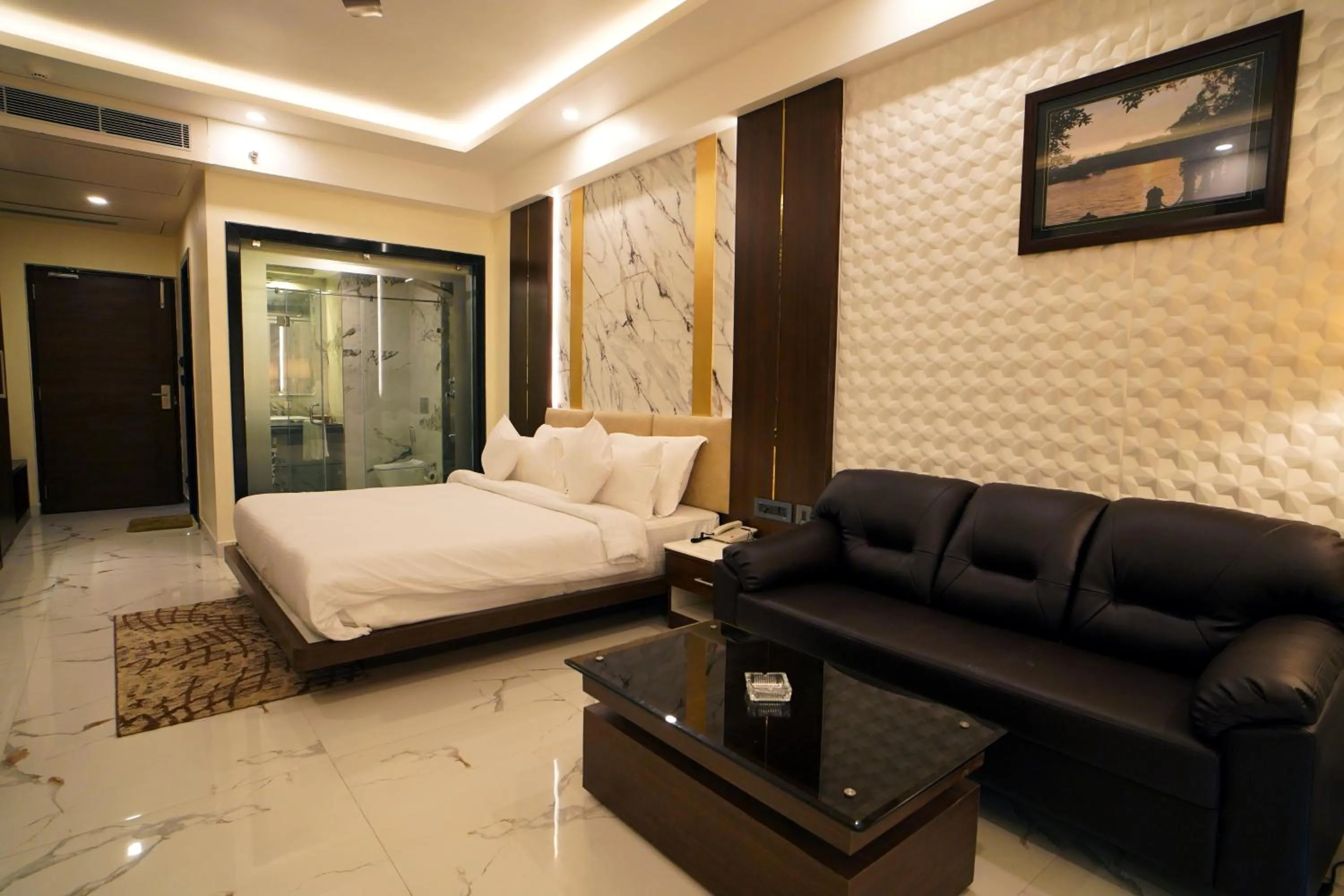 Bed in Shanti Seaview Resort & Spa