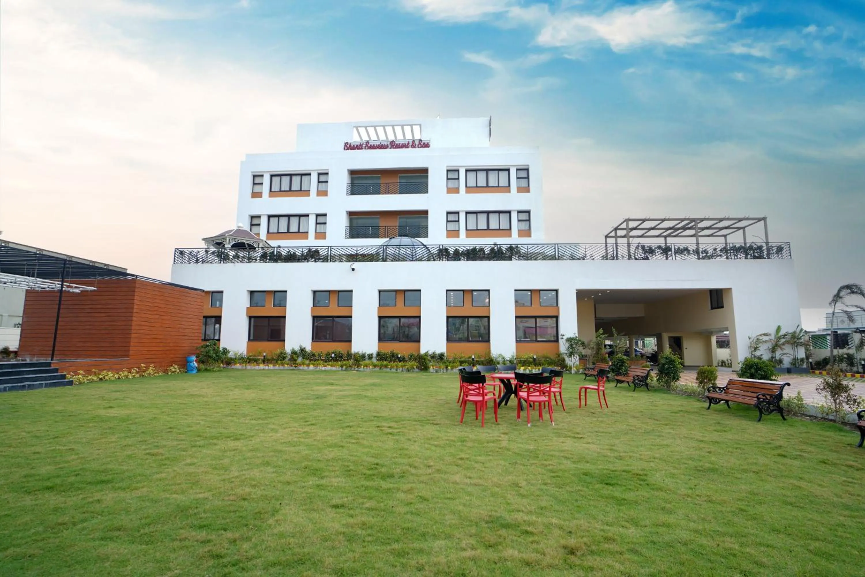 Shanti Seaview Resort & Spa