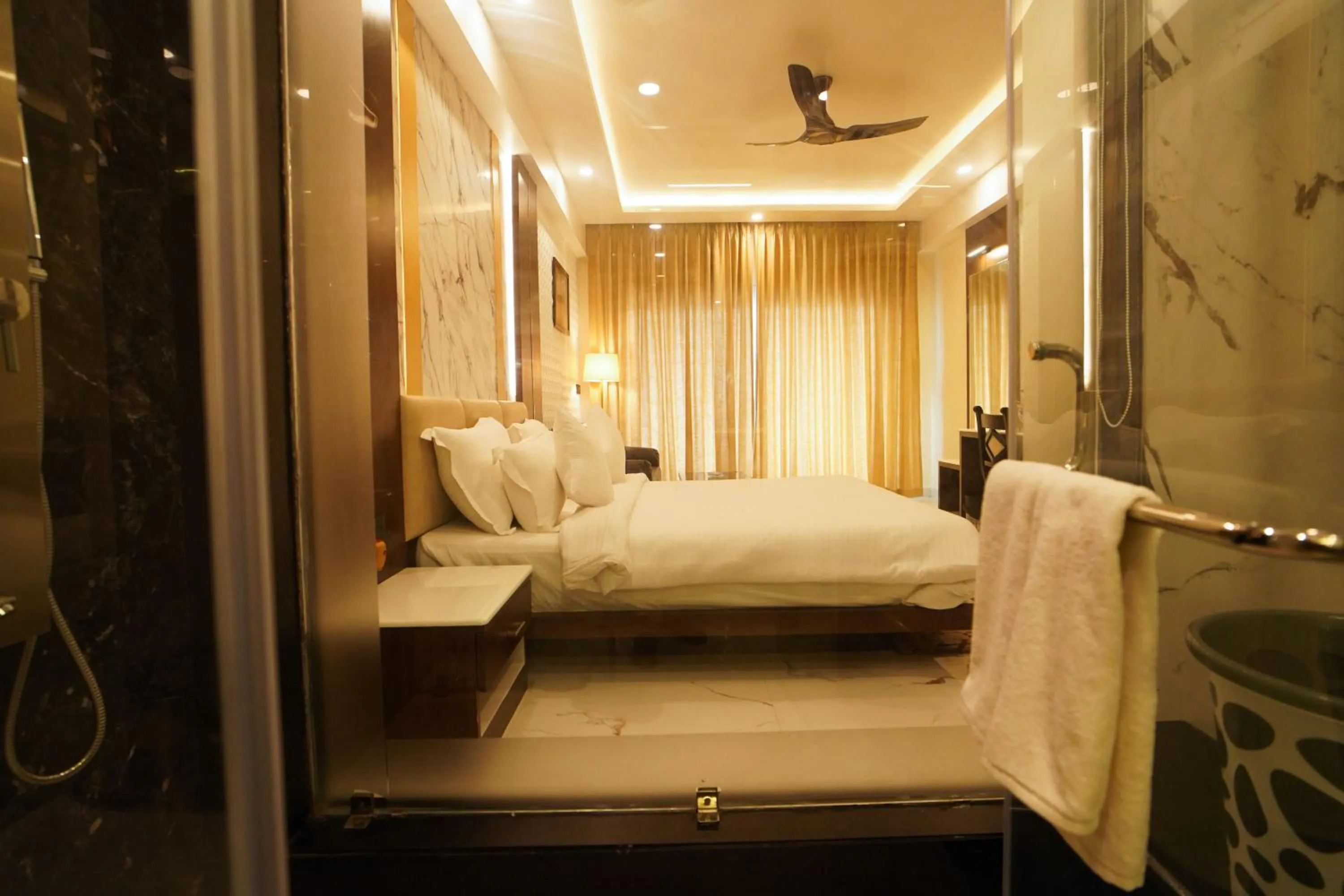 Bed in Shanti Seaview Resort & Spa