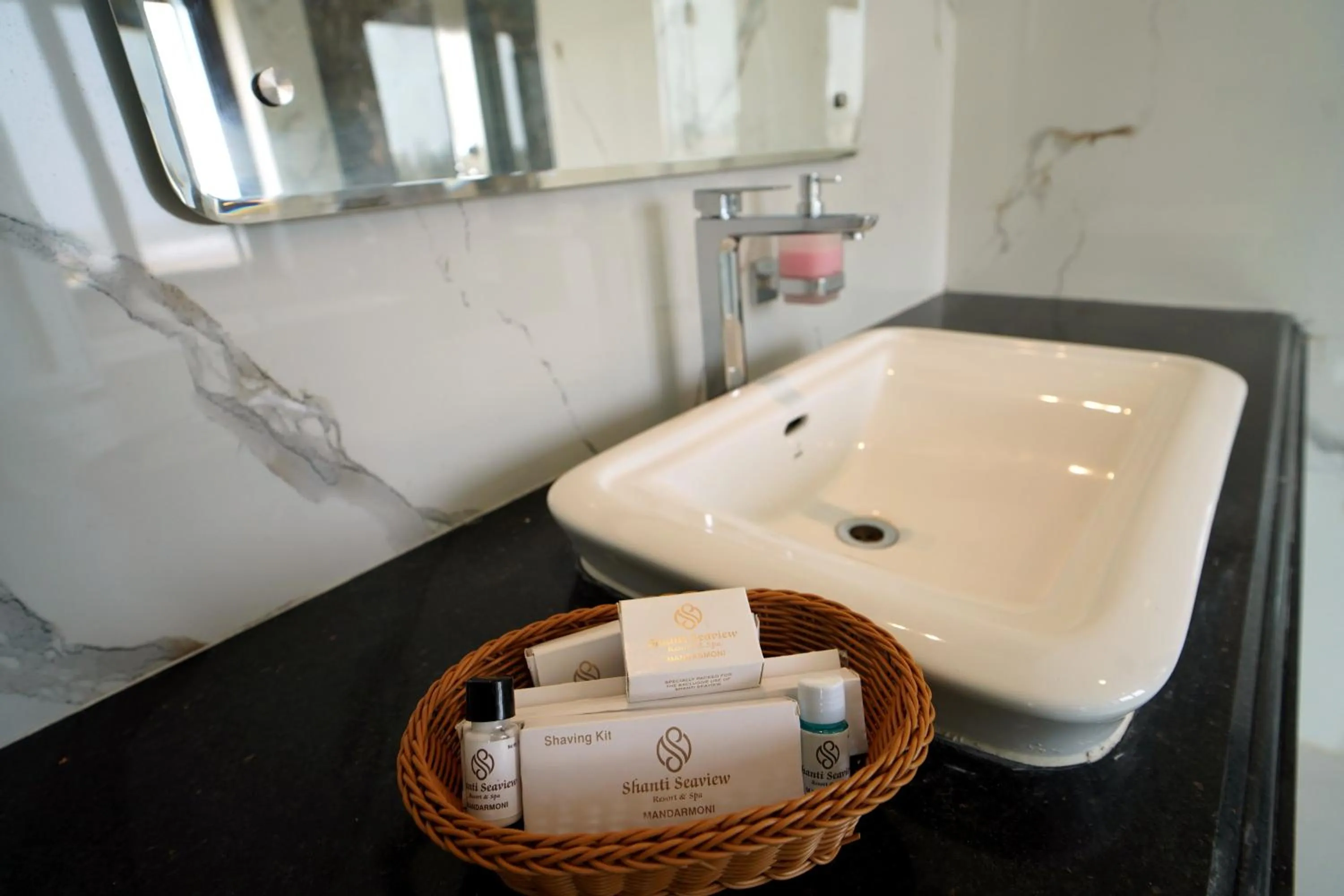 Shanti Seaview Resort & Spa