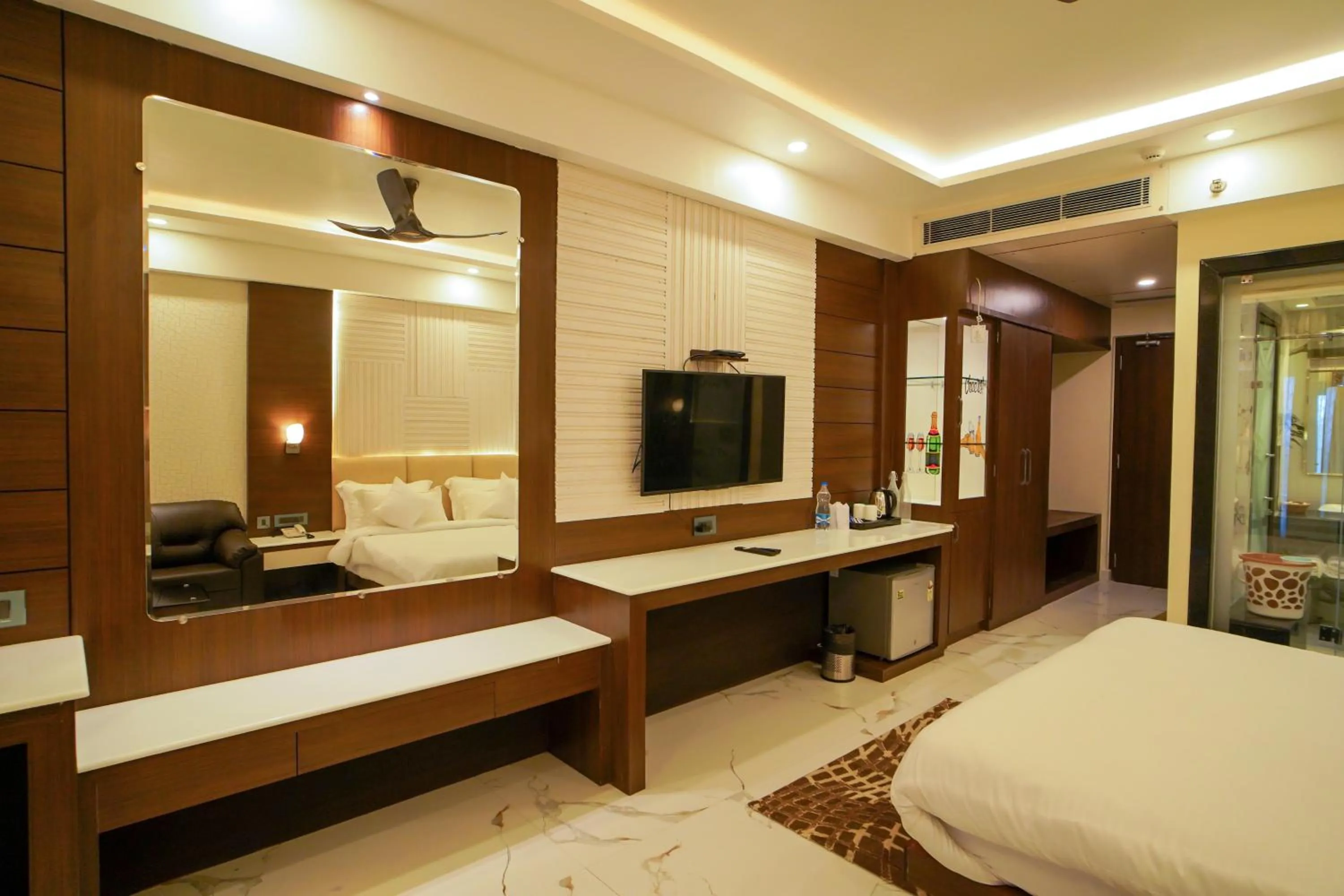 Bed in Shanti Seaview Resort & Spa