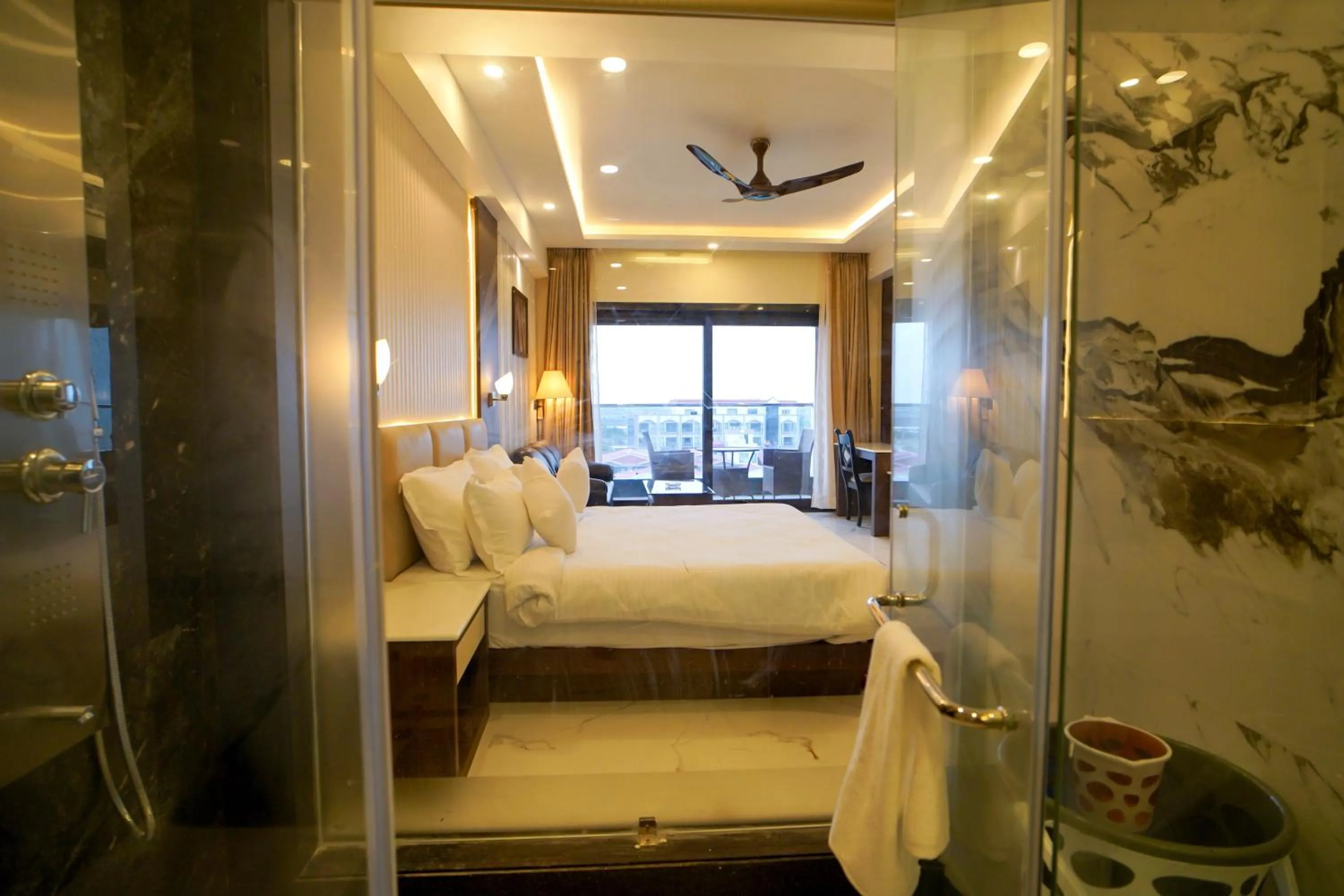 Bed in Shanti Seaview Resort & Spa