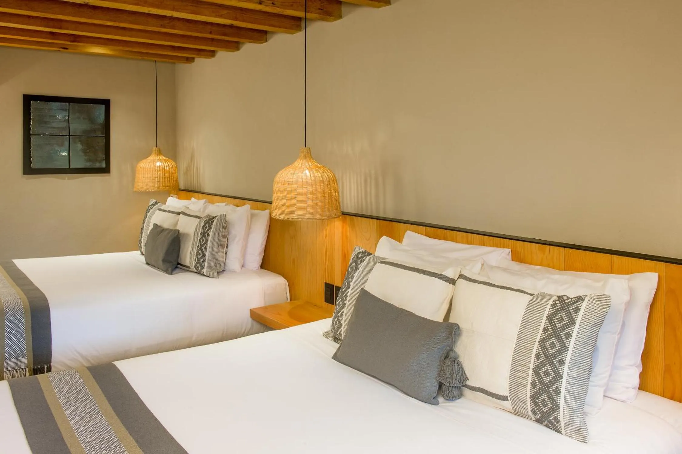 Decorative detail, Bed in El Lugar del que te hable Hotel Boutique