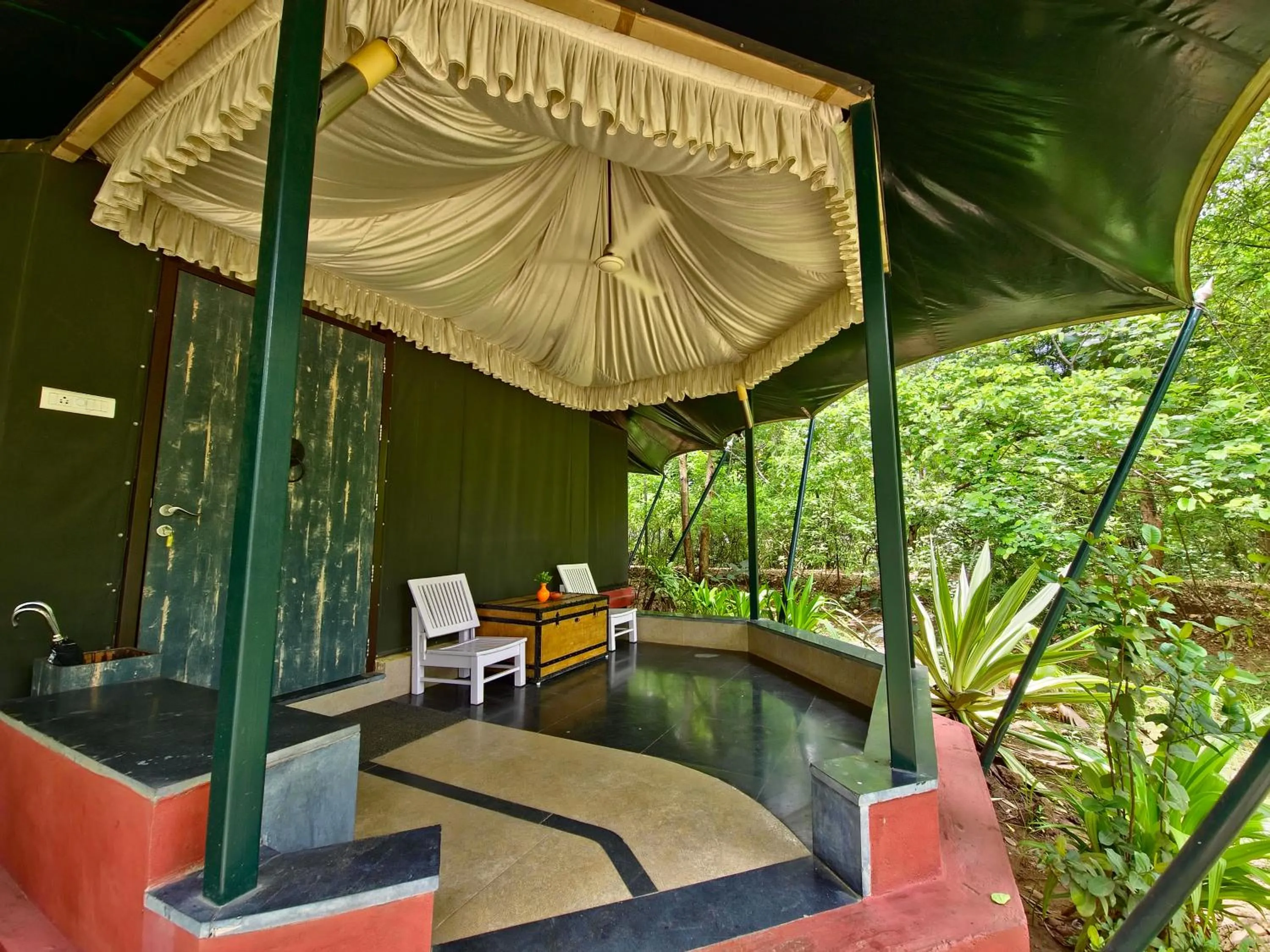 Patio in Tathastu Pench