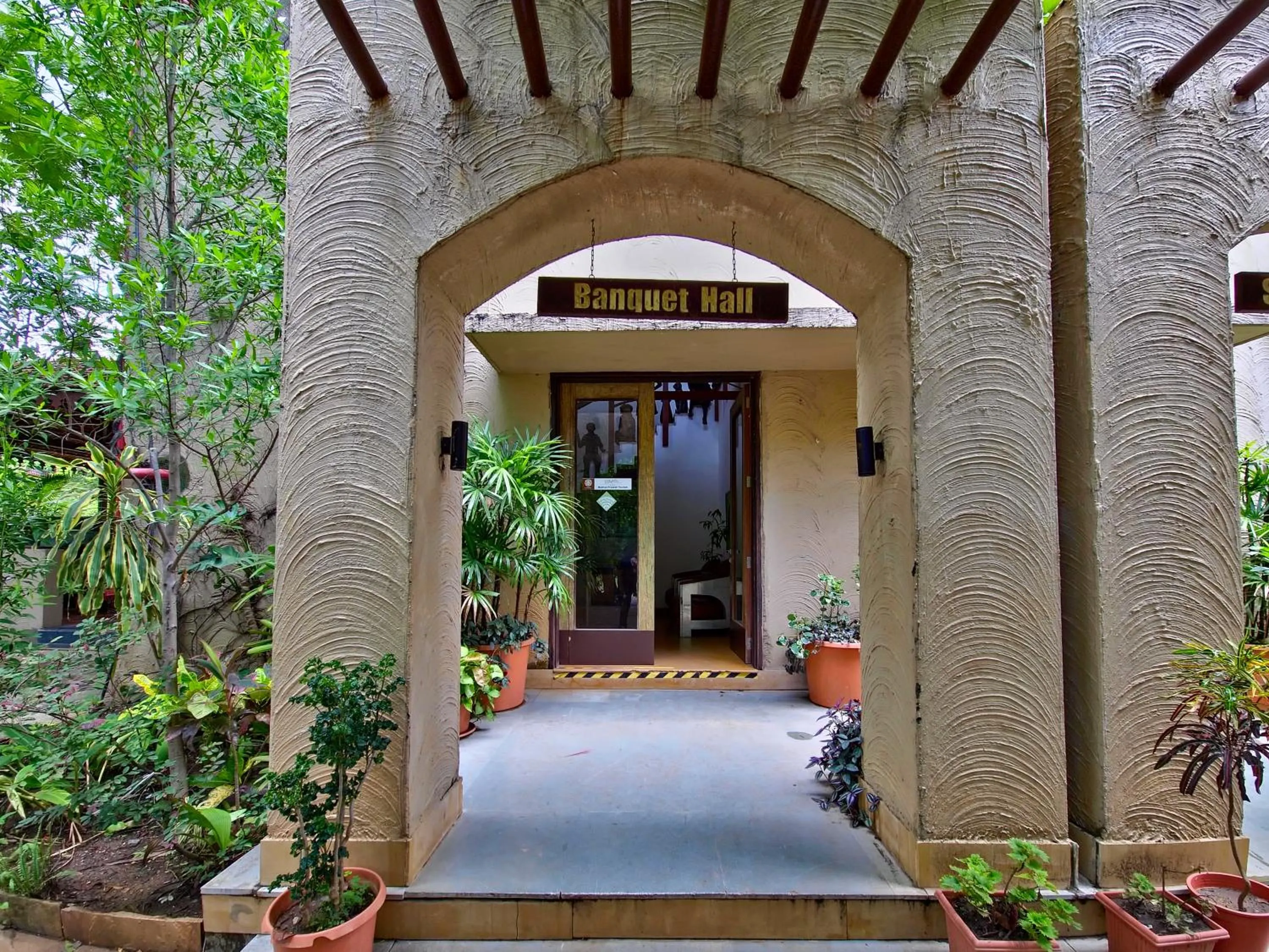 Banquet/Function facilities in Tathastu Pench