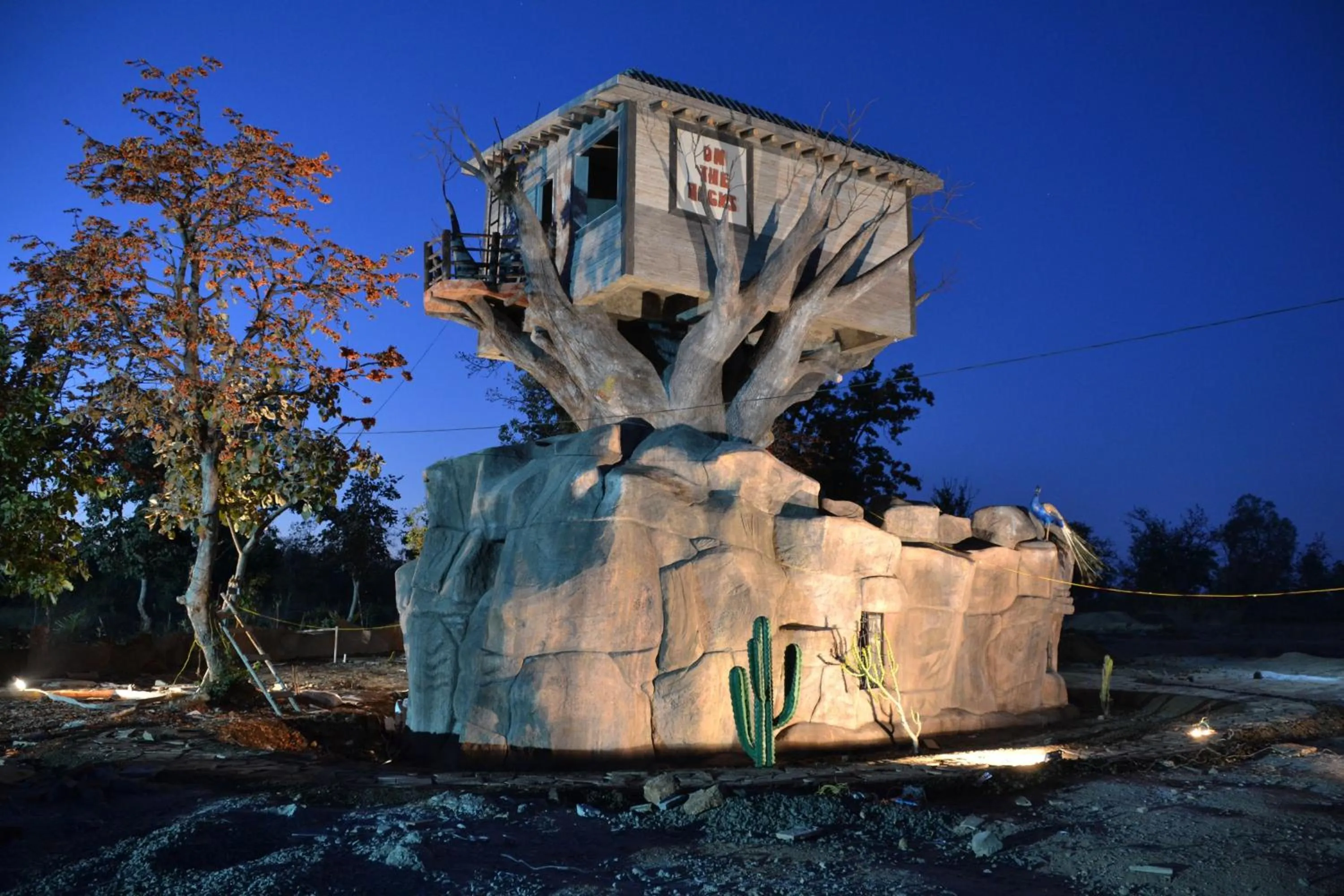 Street view in Tathastu Pench