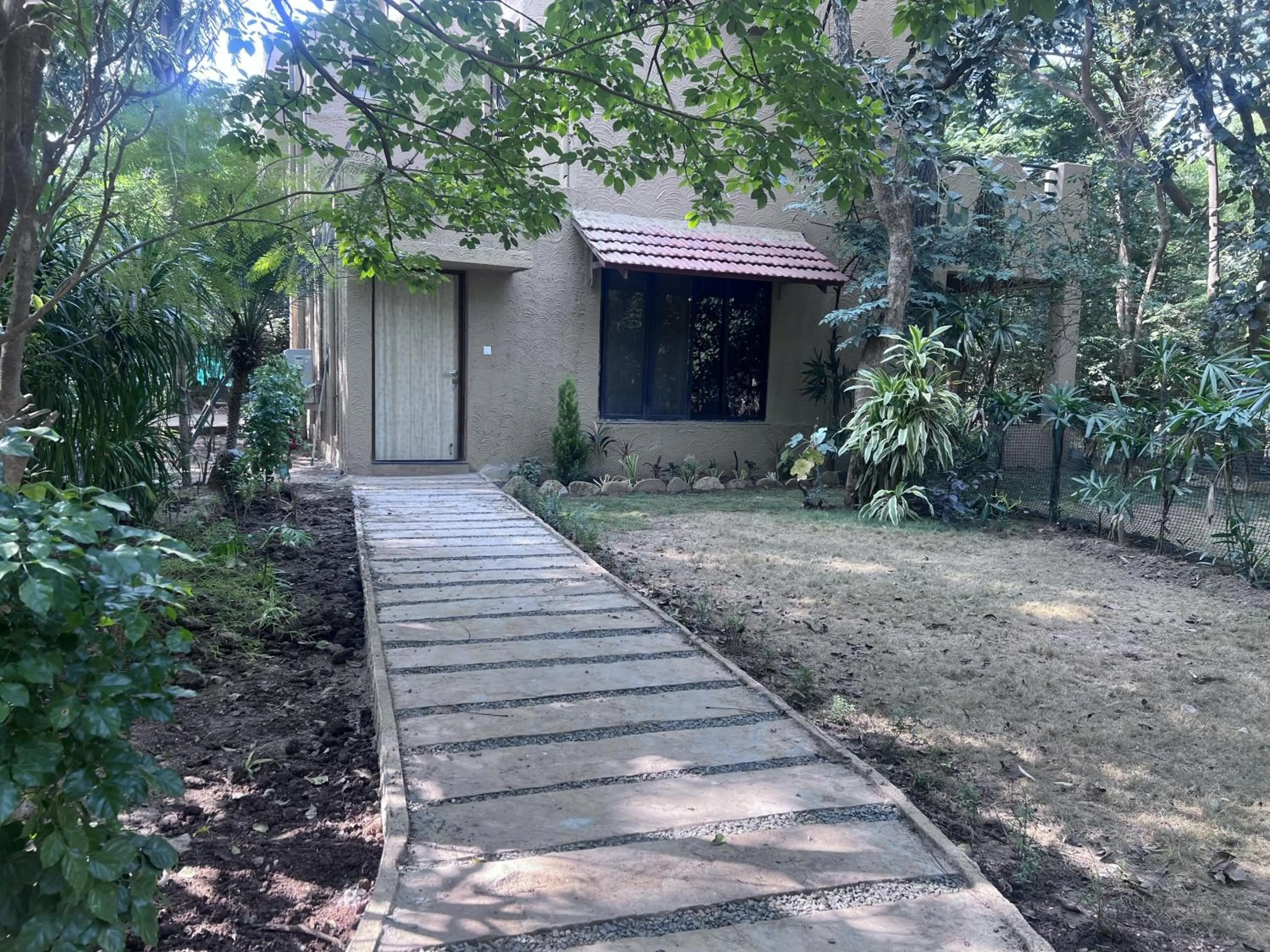 Garden in Tathastu Pench