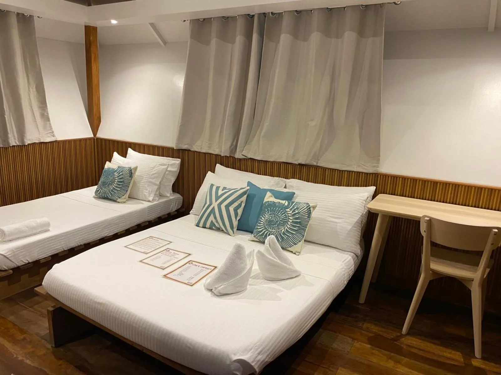 Bed in Casitas de Boracay