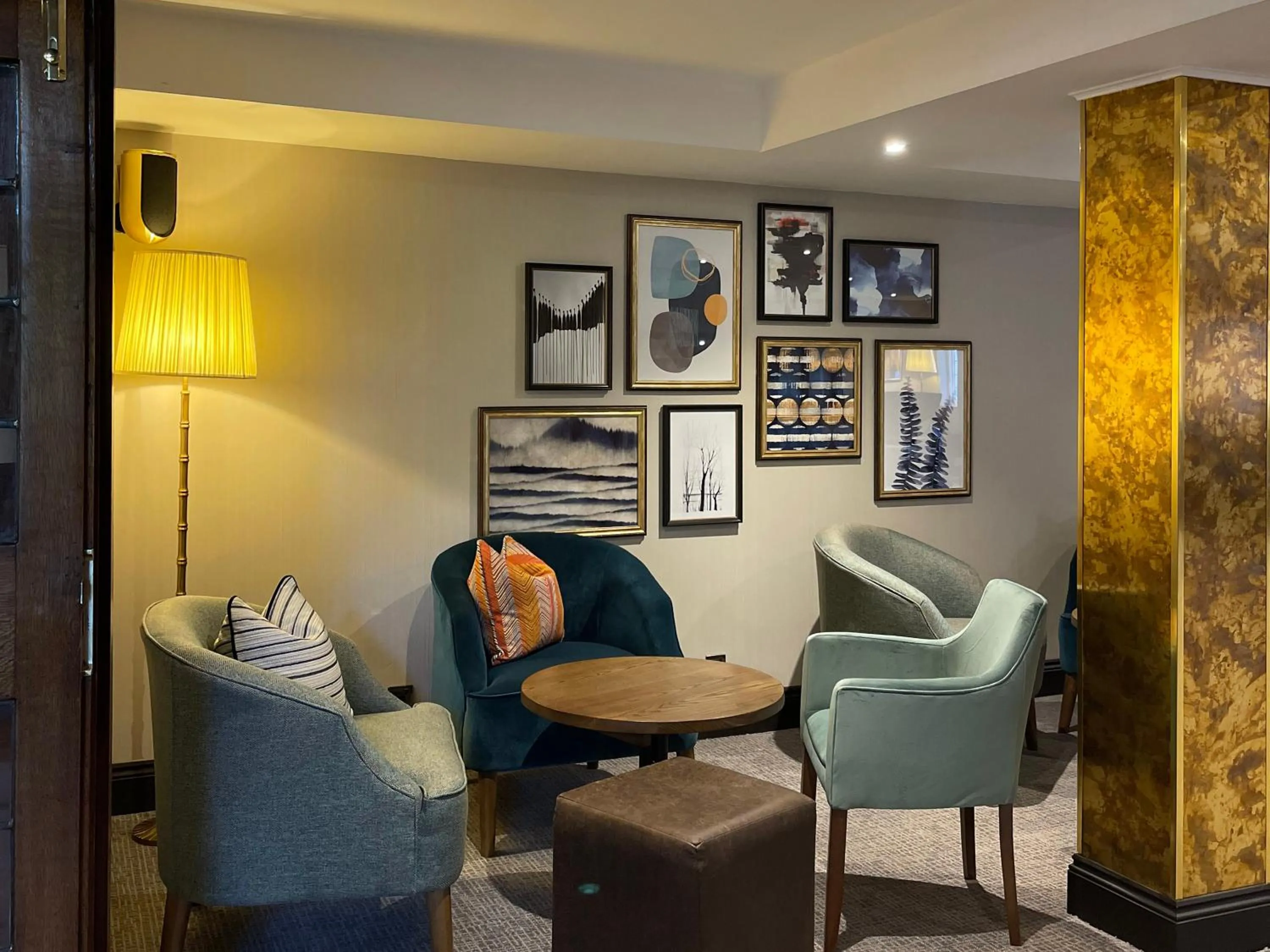 Lobby or reception in Thatchers, Leatherhead East Horsley