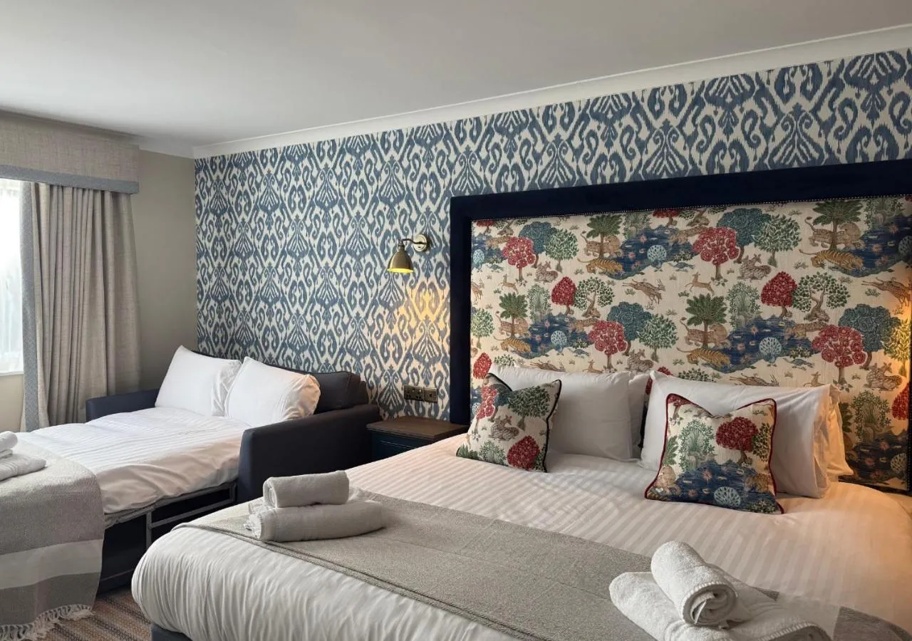 Bed in Thatchers, Leatherhead East Horsley