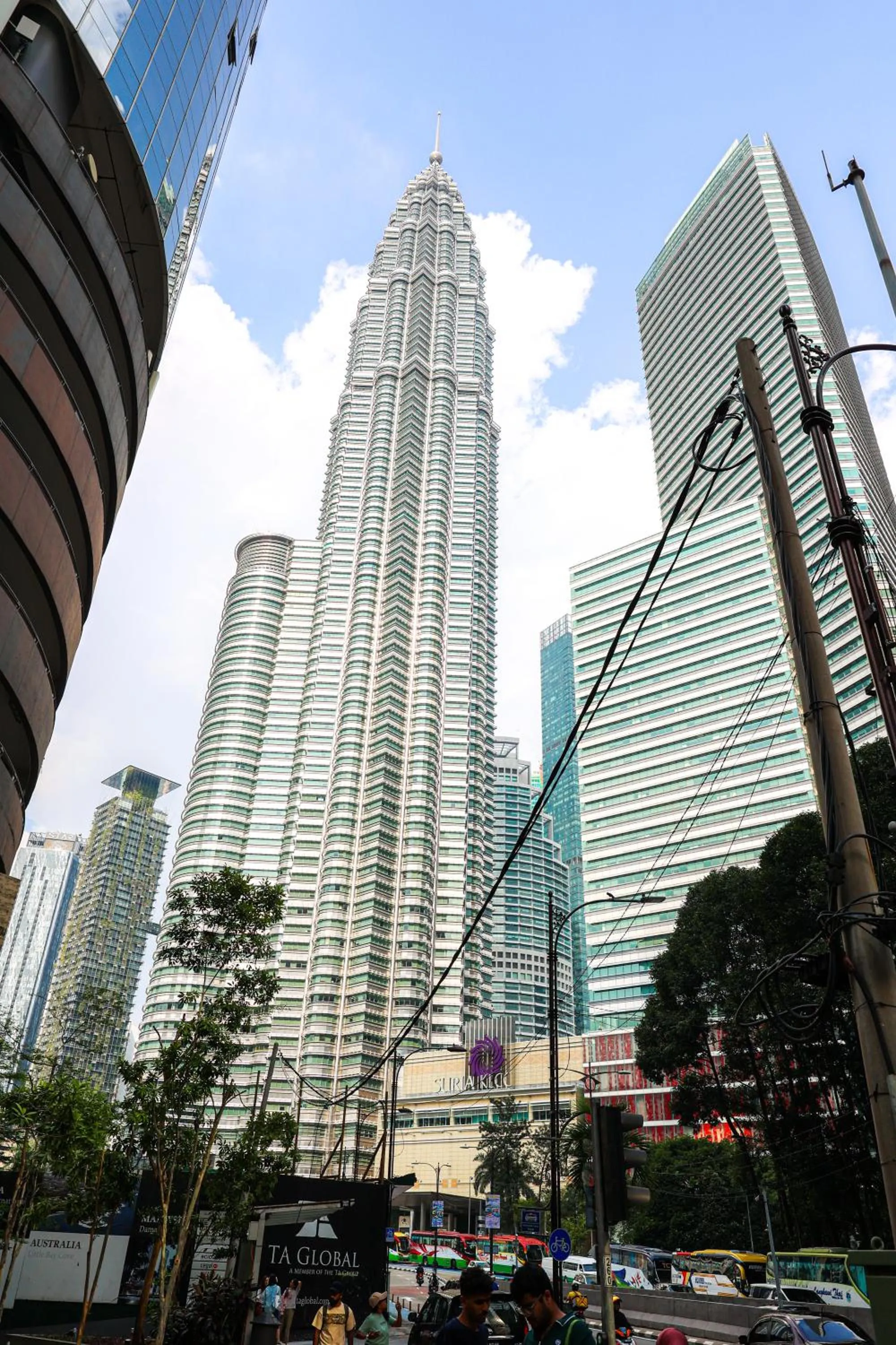Sky Suites KLCC By Calm Sojourn