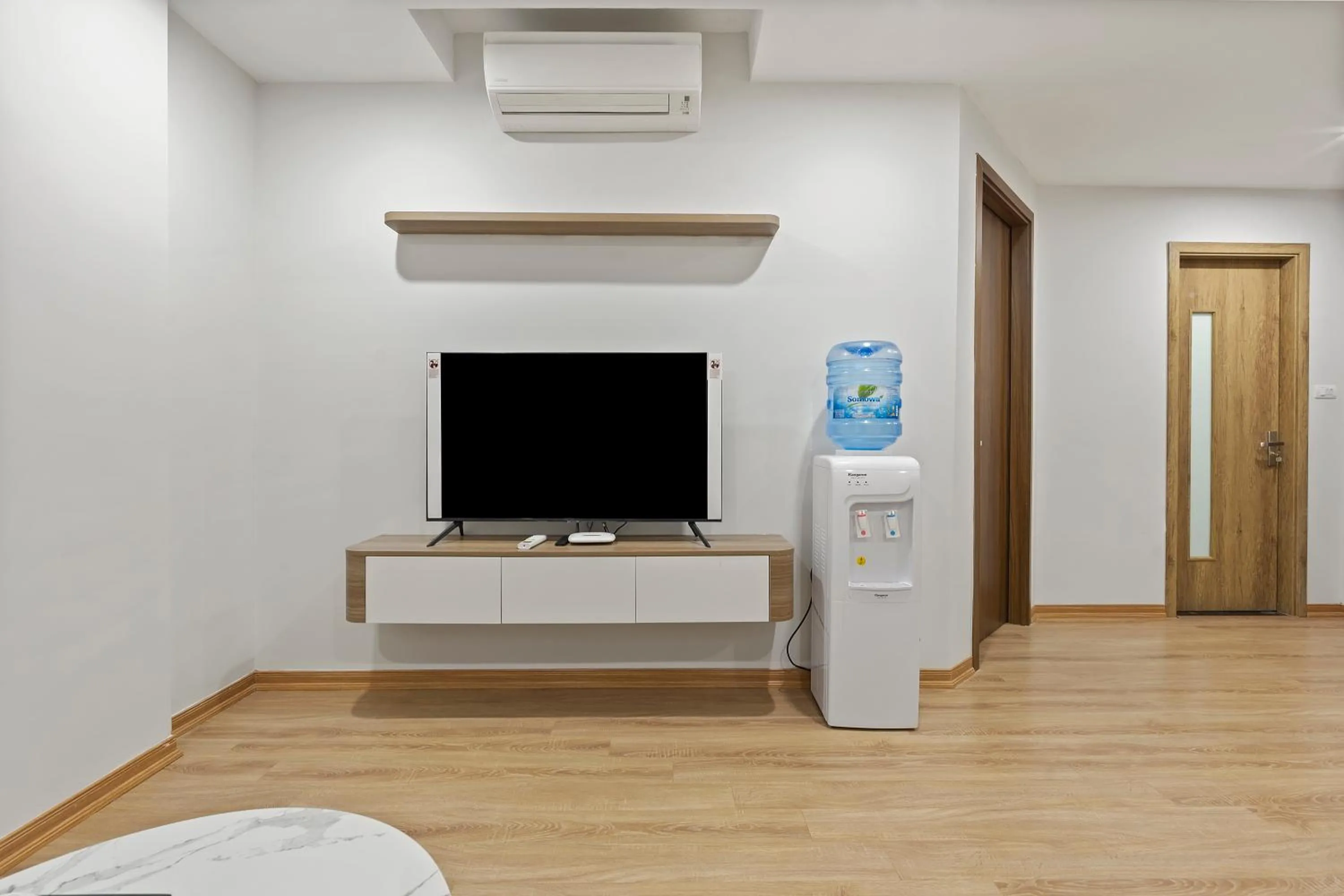 TV and multimedia in 22housing Residence Suites