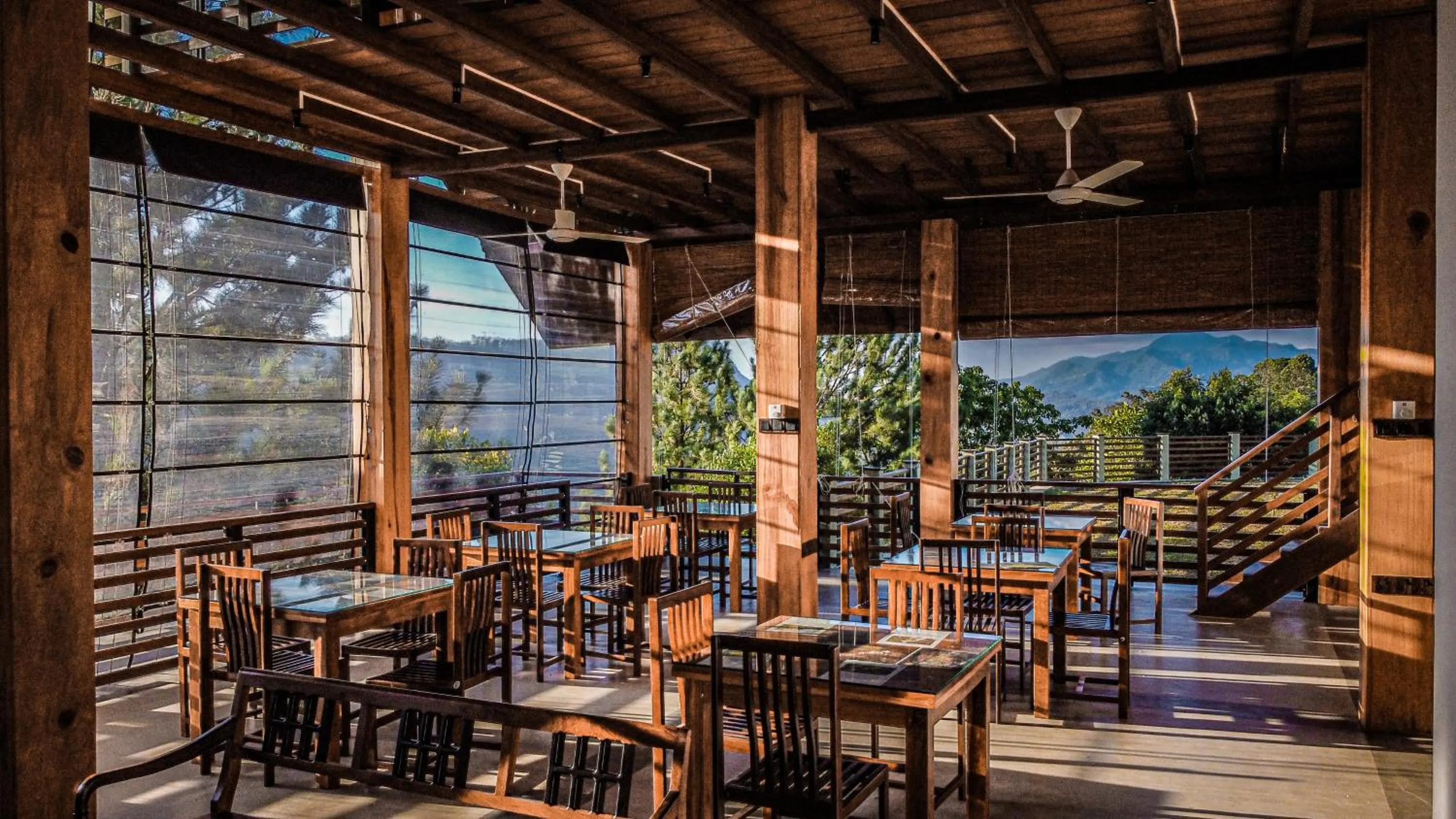 Restaurant/places to eat in La Seran Eco Resort