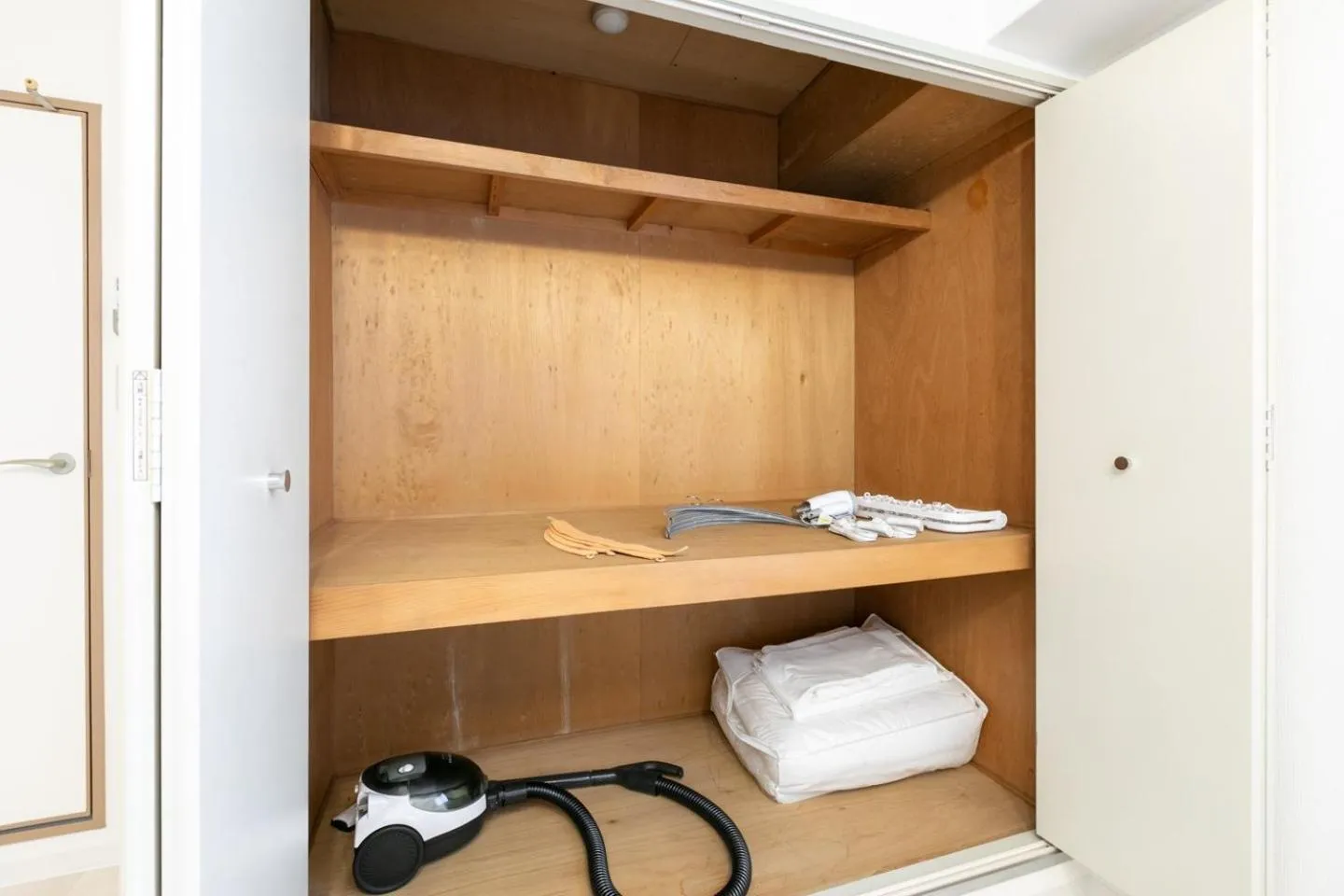 wardrobe in Collection Yuunagi