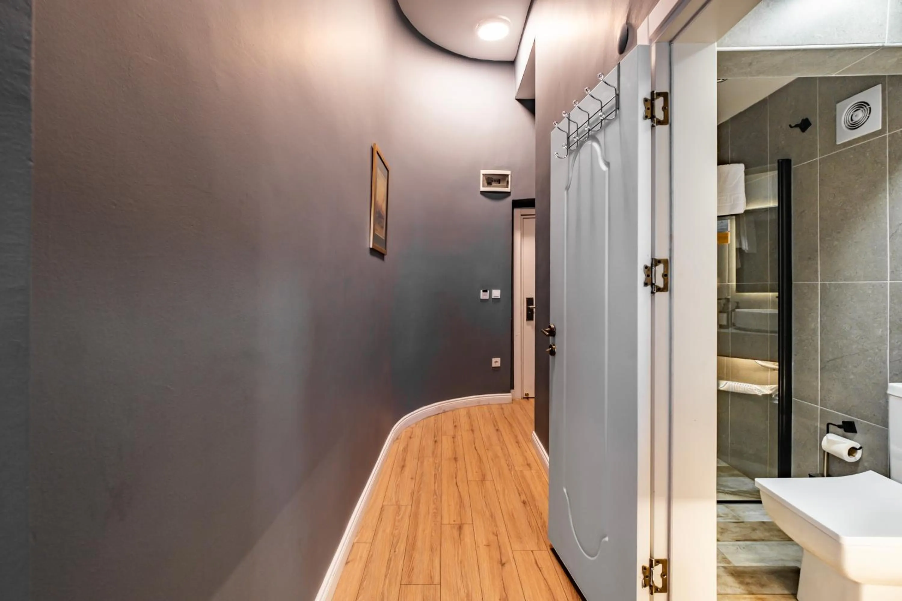 Shower in Selvese Suites, Serviced Living in Galata