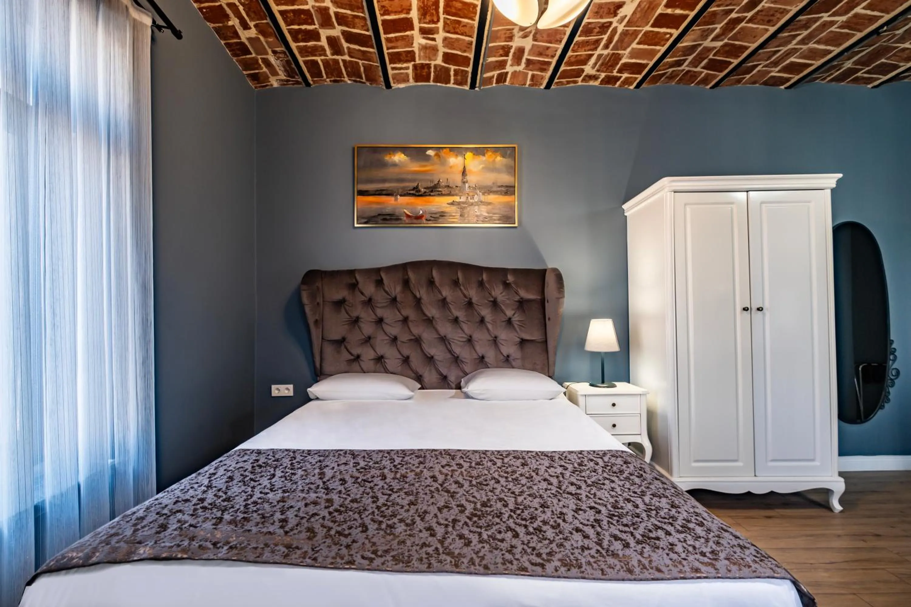 Bedroom, Bed in Selvese Suites, Serviced Living in Galata