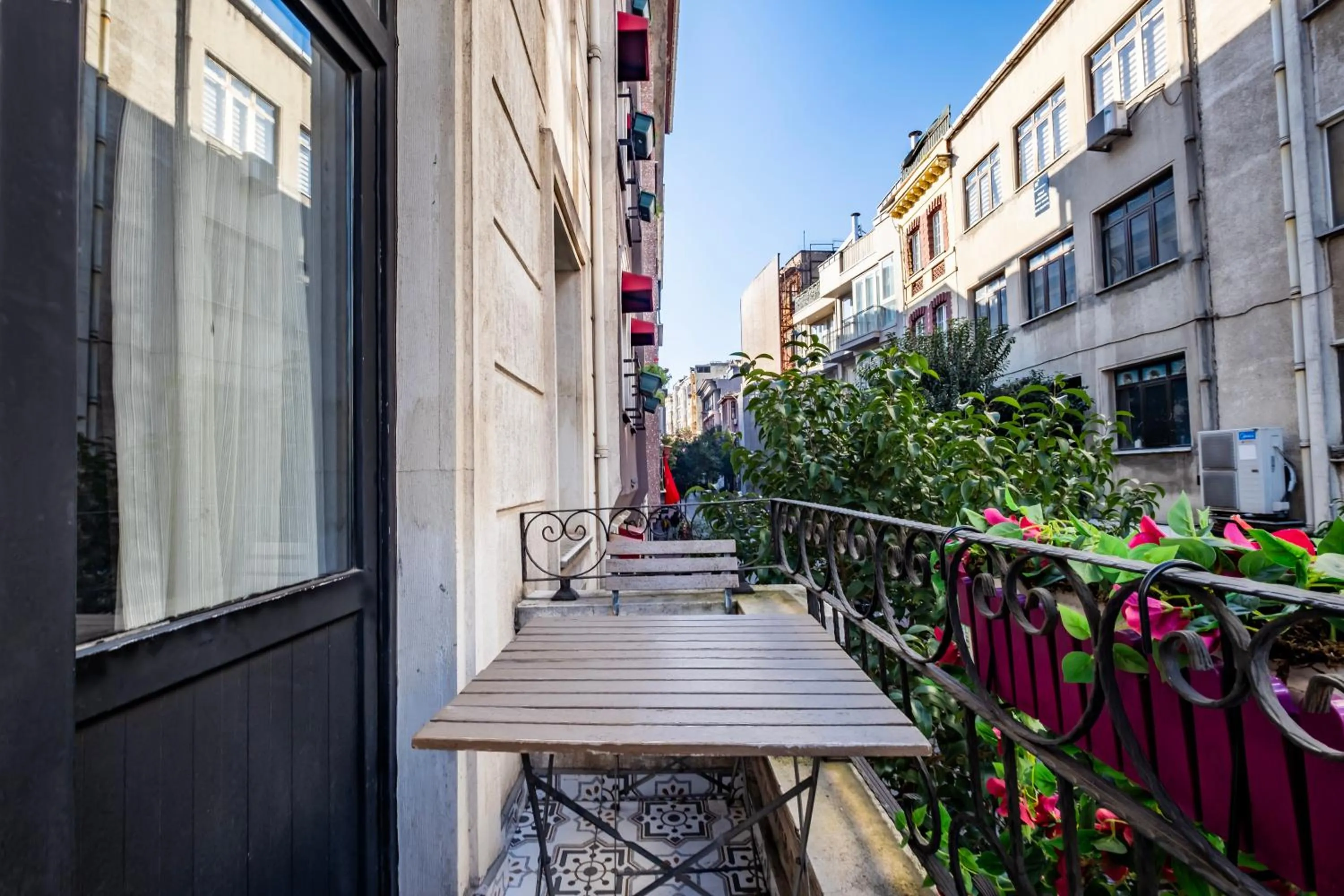Balcony/Terrace in Selvese Suites, Serviced Living in Galata