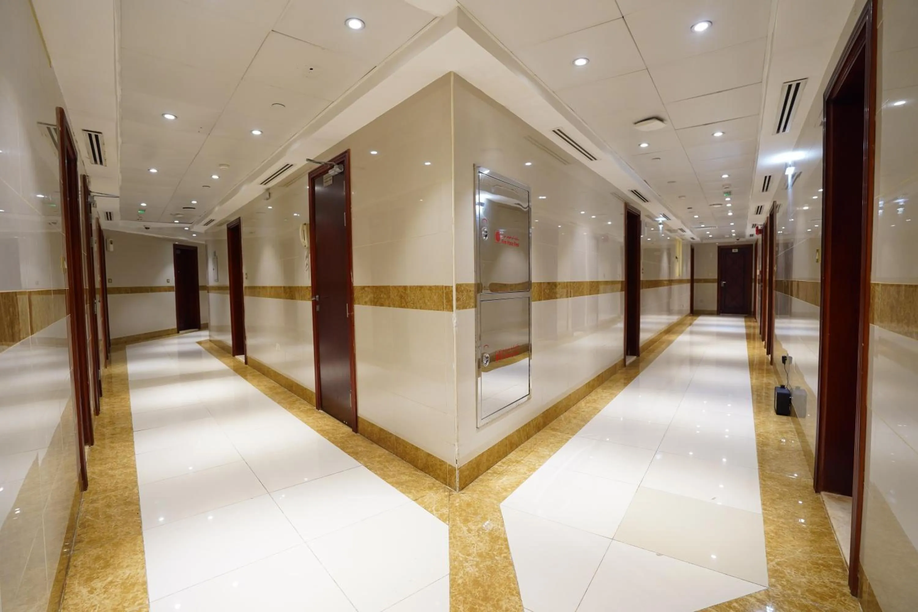 Floor plan in Cube Hotel Dubai