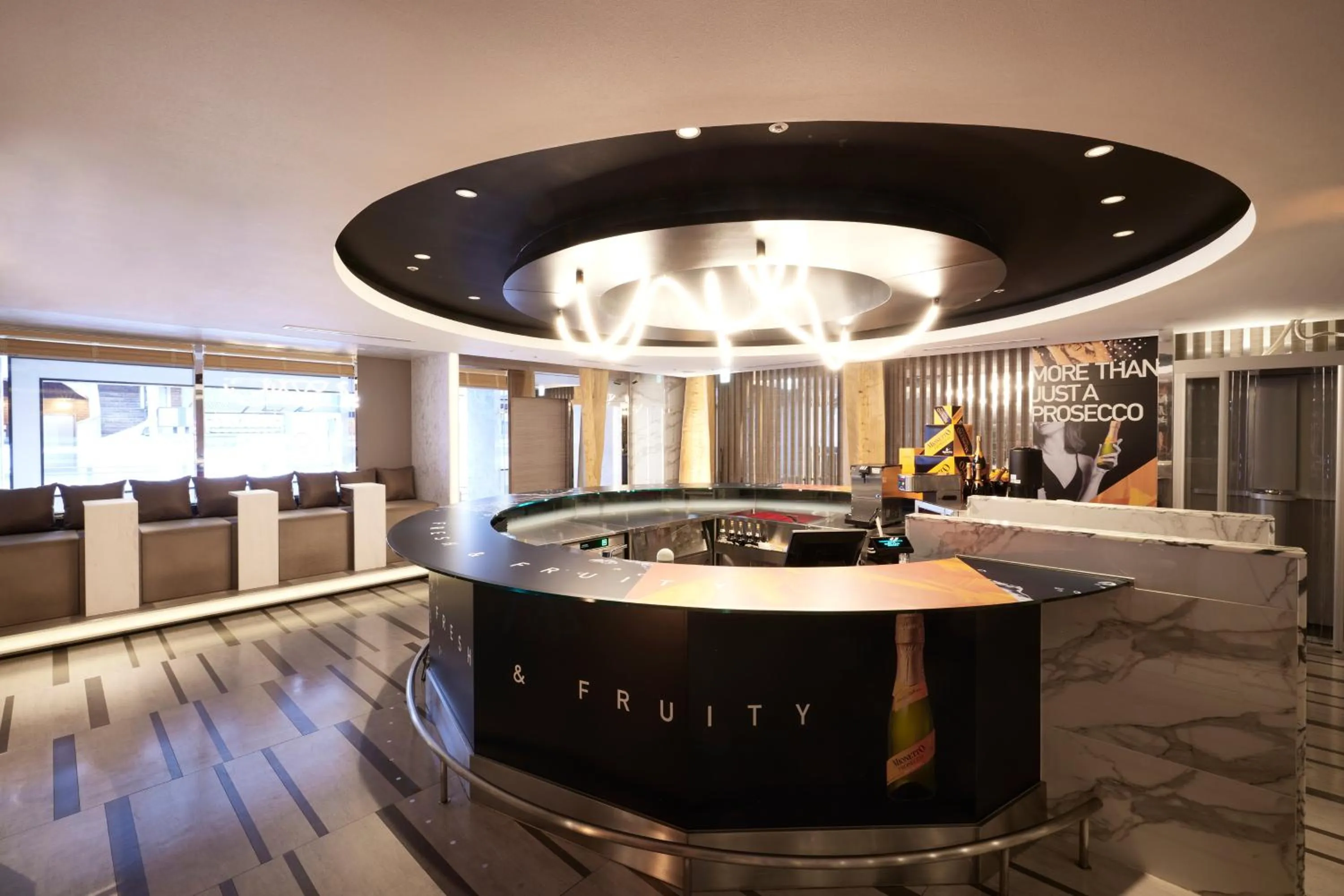 Lobby or reception in ALFIT HOTEL & BAR AKASAKA