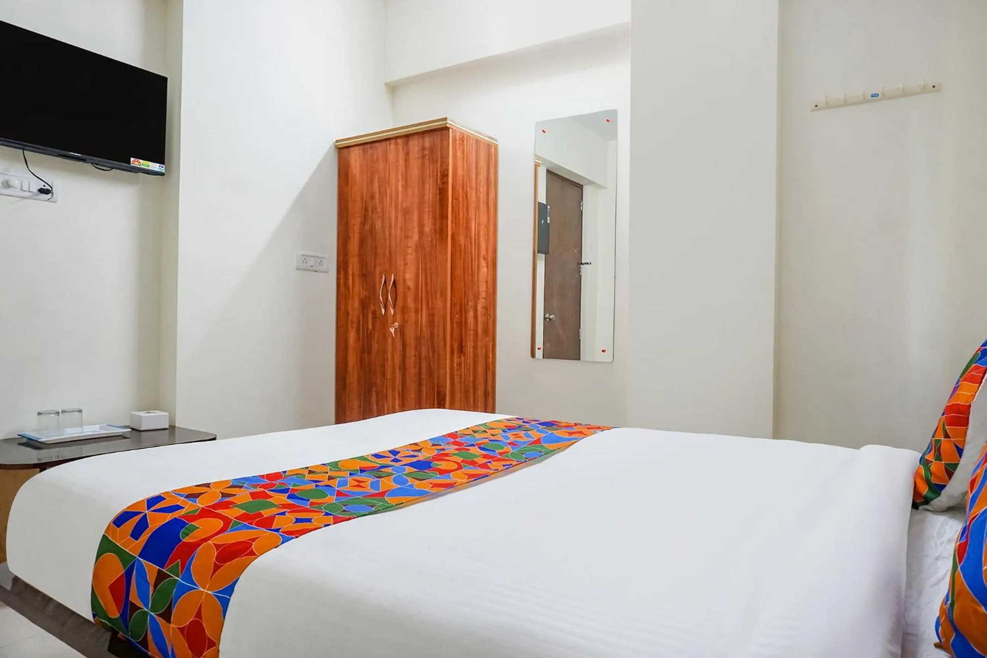 Bed in FabHotel Stay Inn - IT Hub