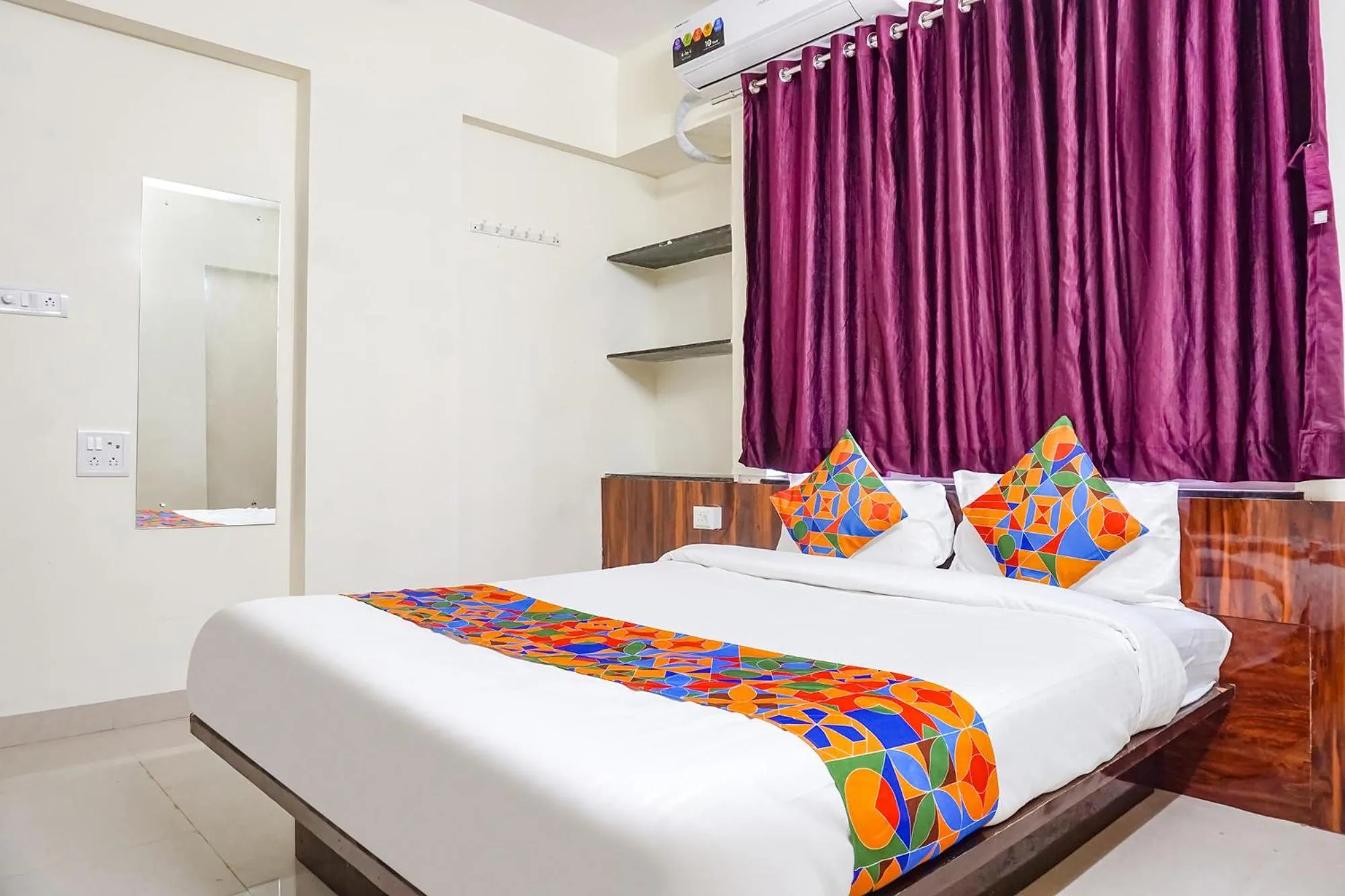 Bed in FabHotel Stay Inn - IT Hub