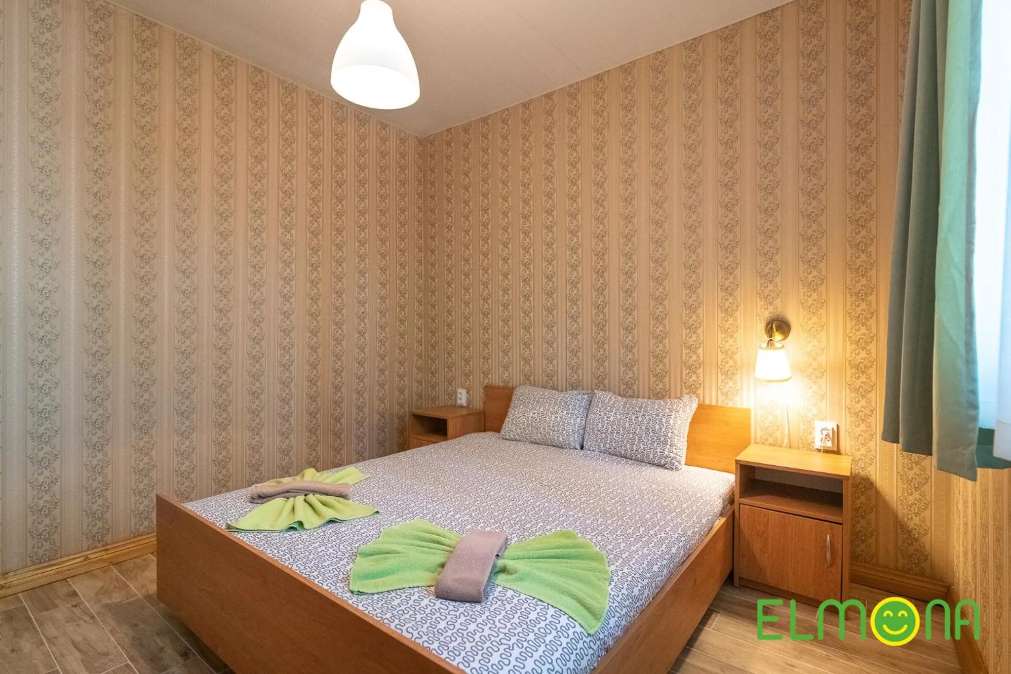 Bed in Elmona Villas