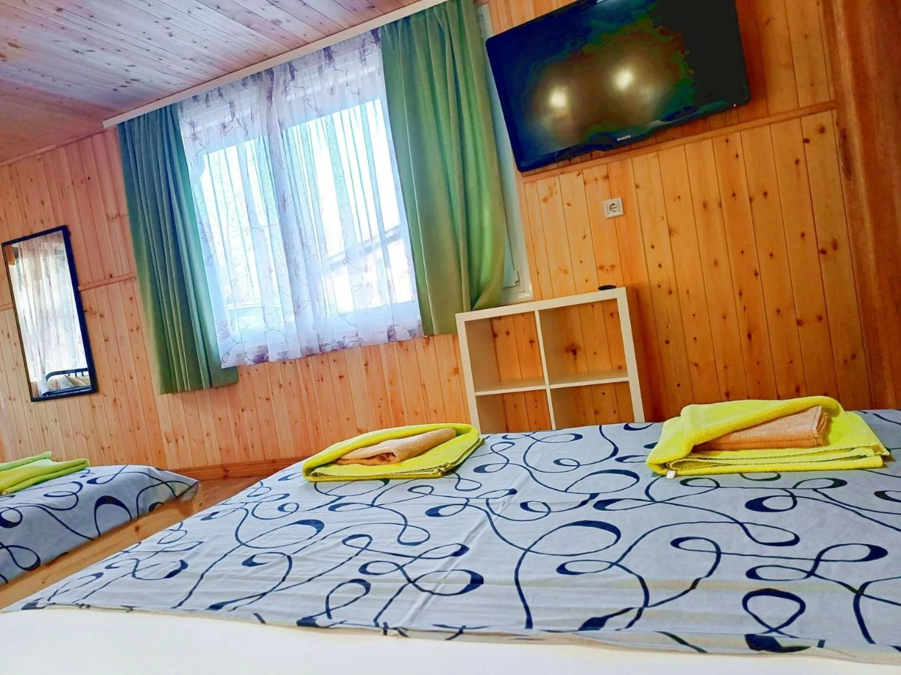 Bed in Elmona Villas