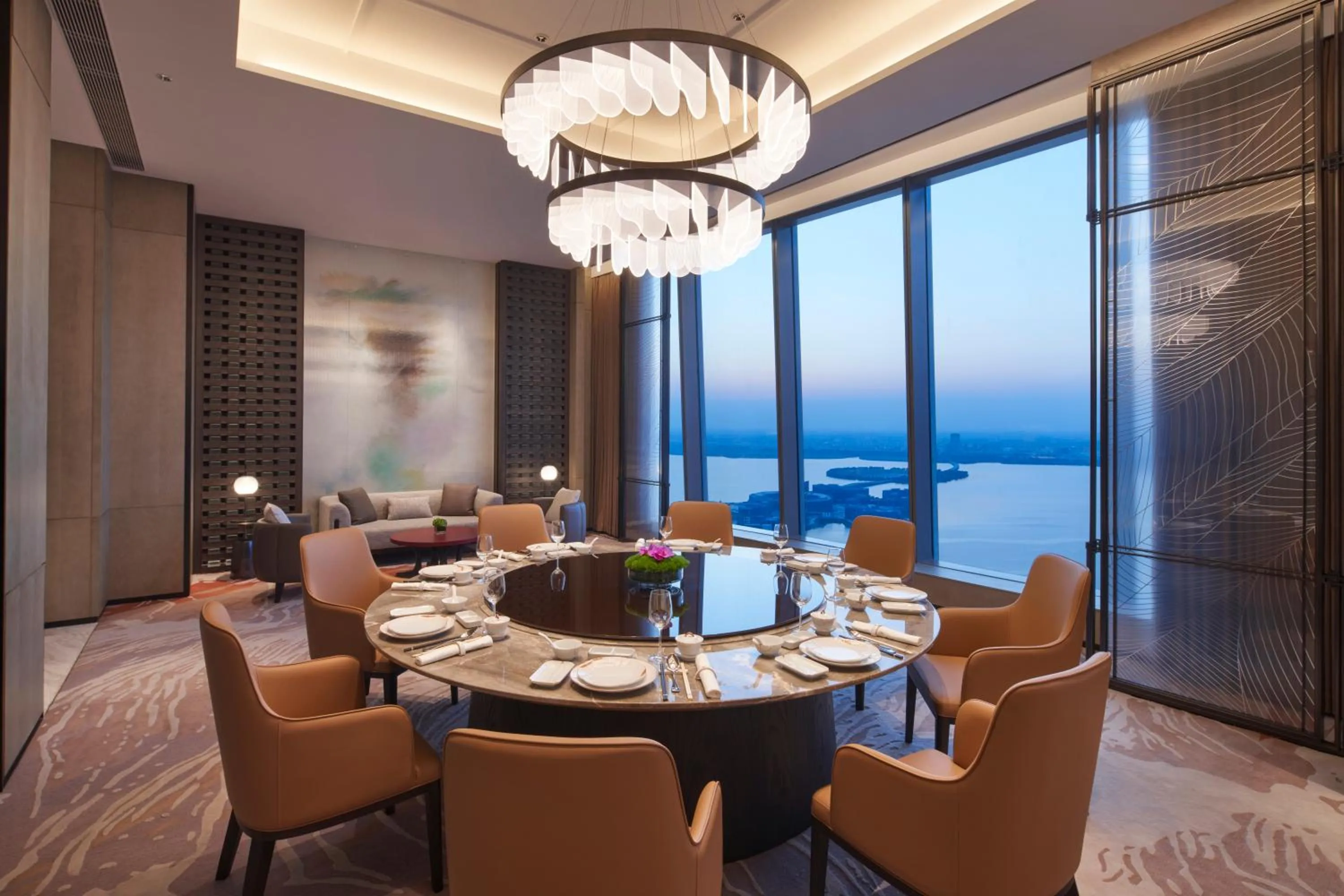 Restaurant/places to eat in Hyatt Regency Changshu Kuncheng Lake