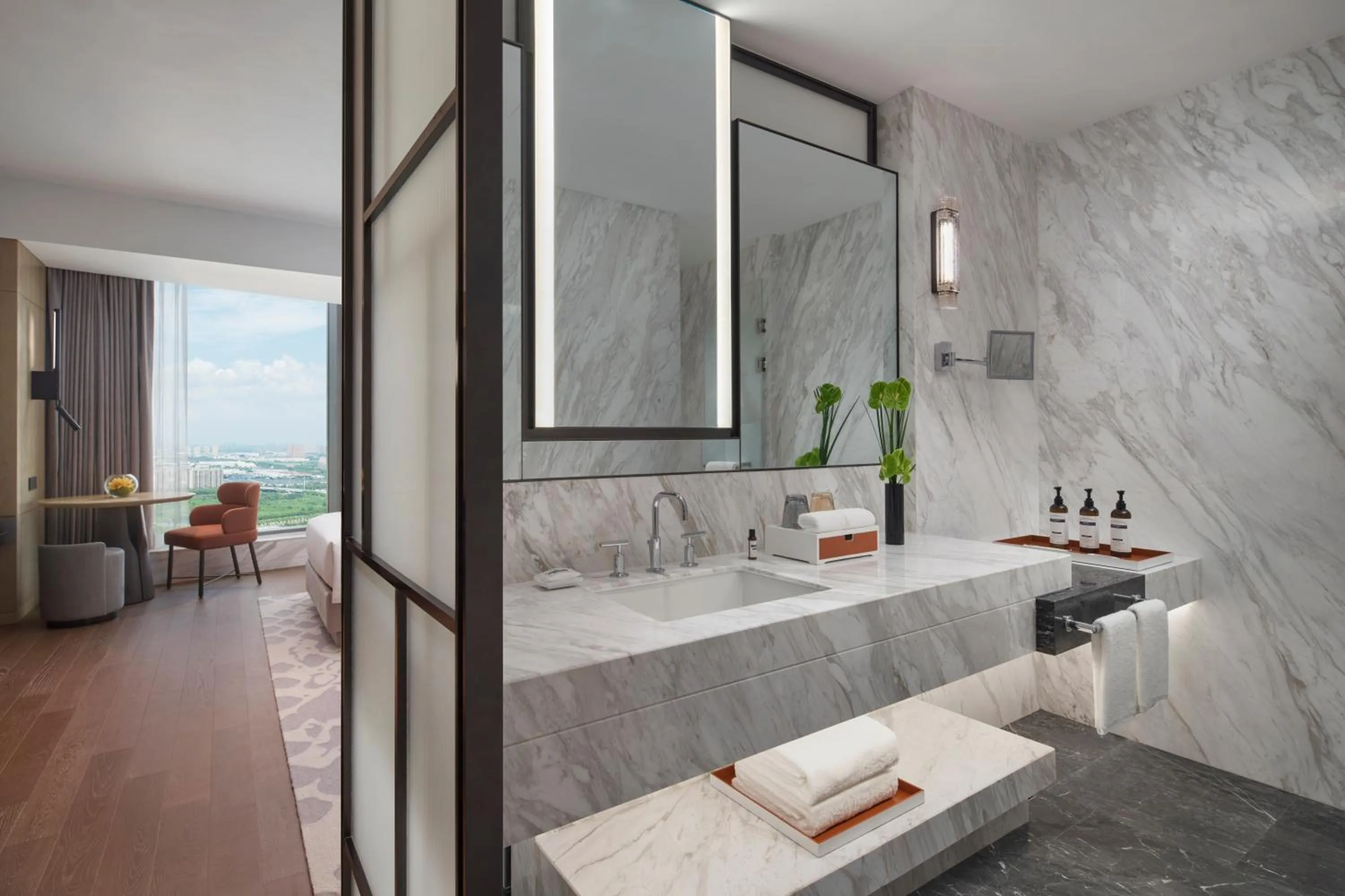 Toilet in Hyatt Regency Changshu Kuncheng Lake