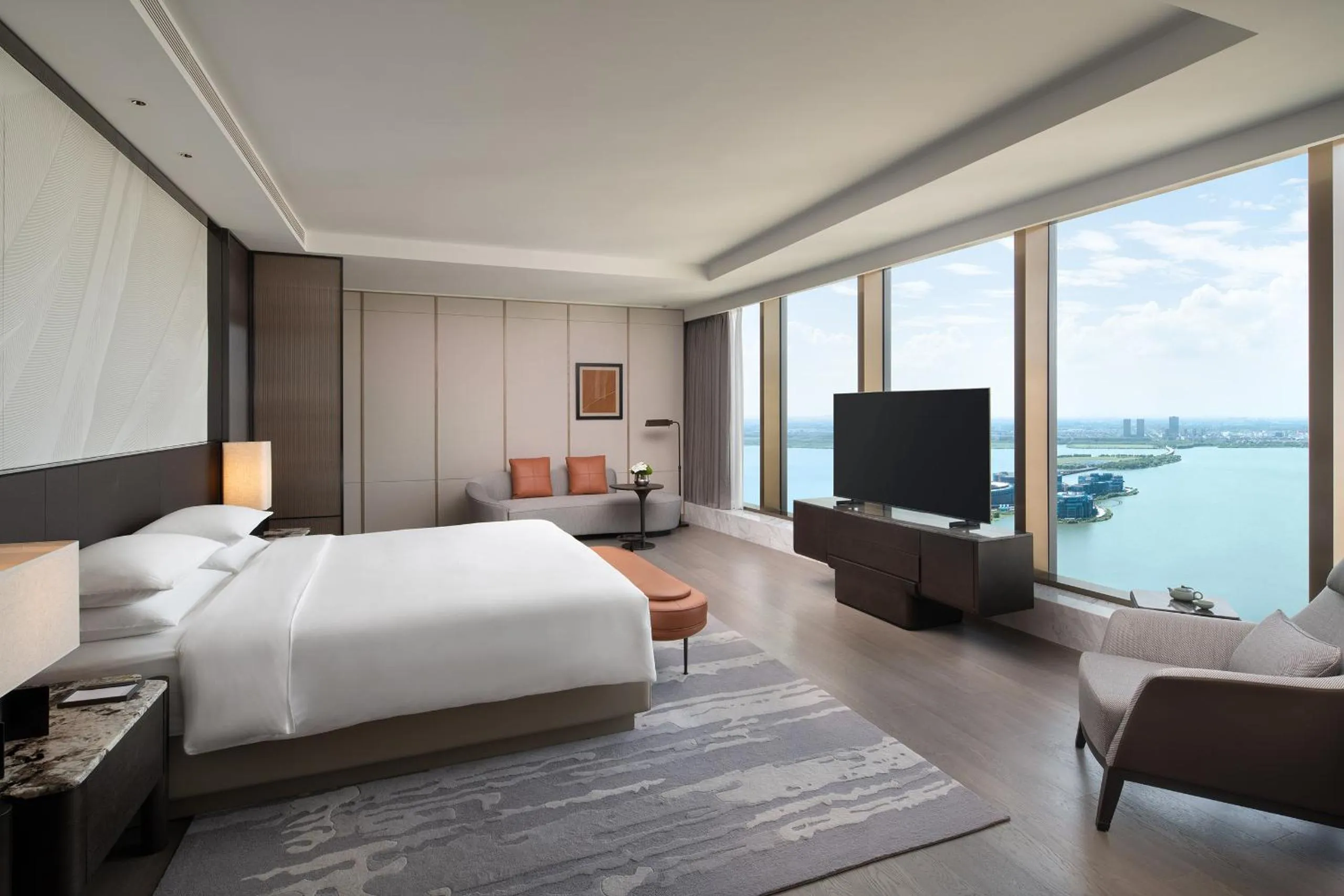 Bedroom, Bed in Hyatt Regency Changshu Kuncheng Lake