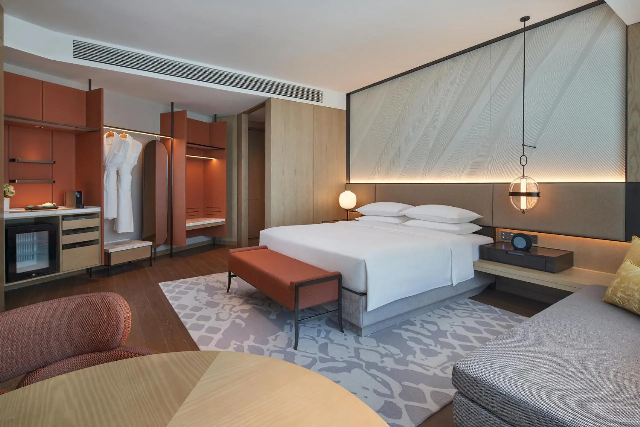 King Room with Lake View in Hyatt Regency Changshu Kuncheng Lake King Room with Lake View in Hyatt Regency Changshu Kuncheng Lake