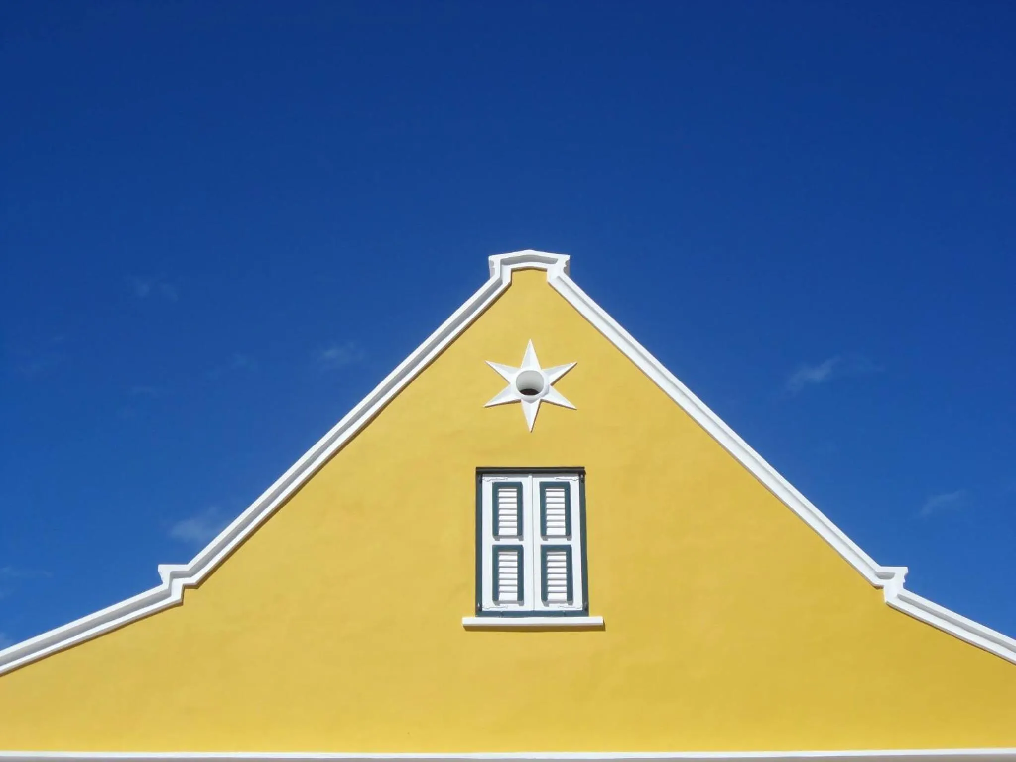 Property building in Landhuis Klein Santa Martha Boutique Hotel Restaurant.