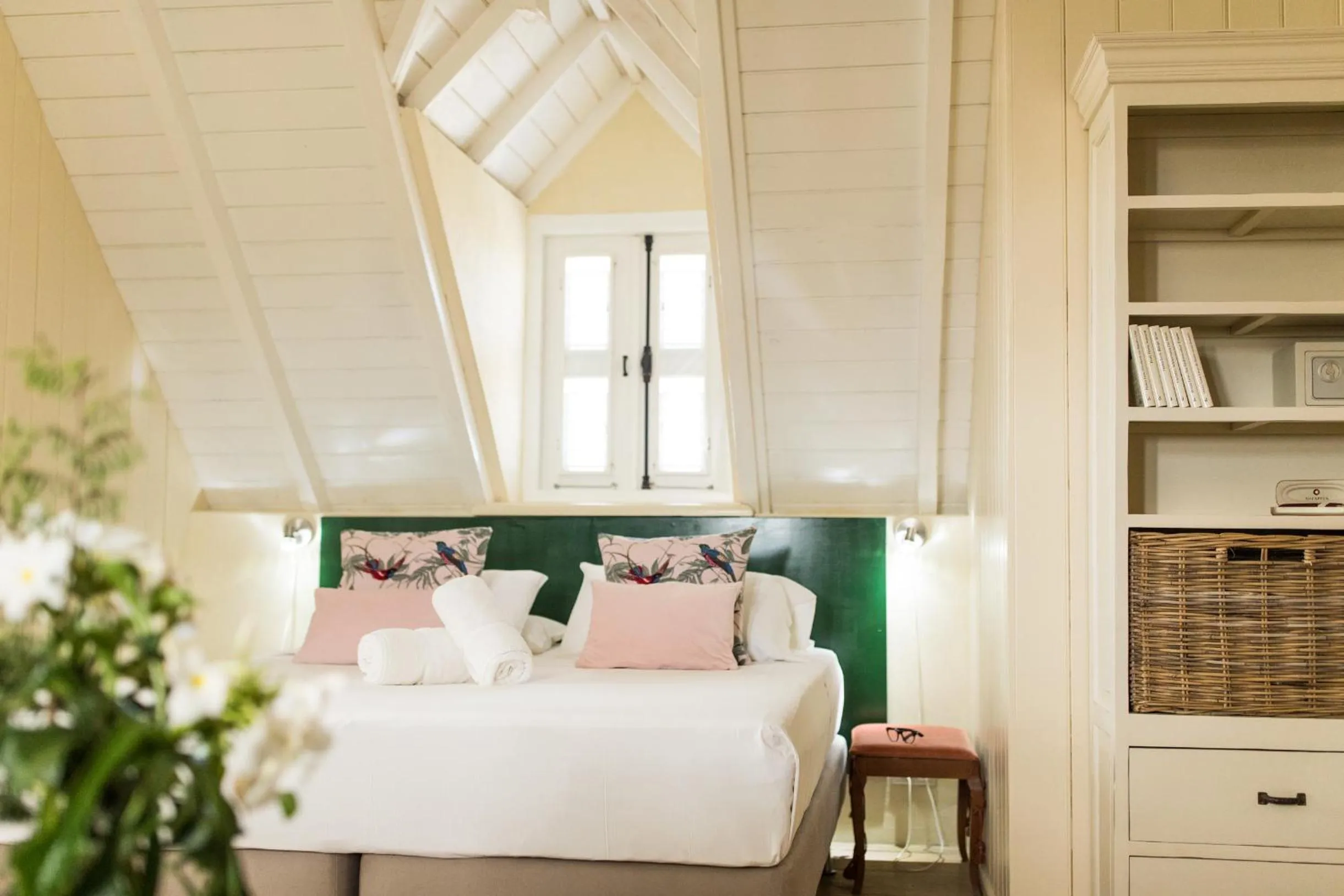 Bed in Landhuis Klein Santa Martha Boutique Hotel Restaurant.