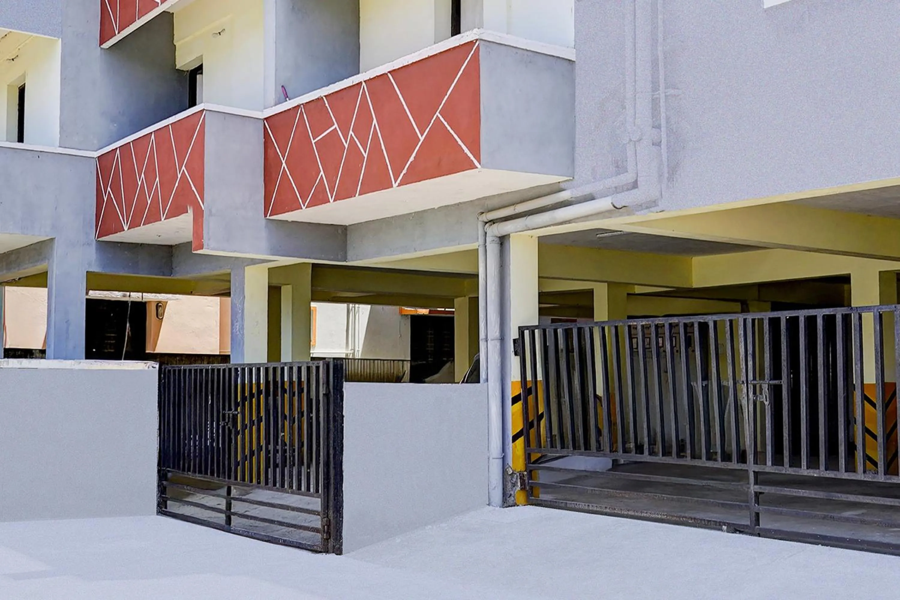 Facade/entrance in Super Collection O Sathyabama University Sithalapakkam Formerly Srinivasa Residency