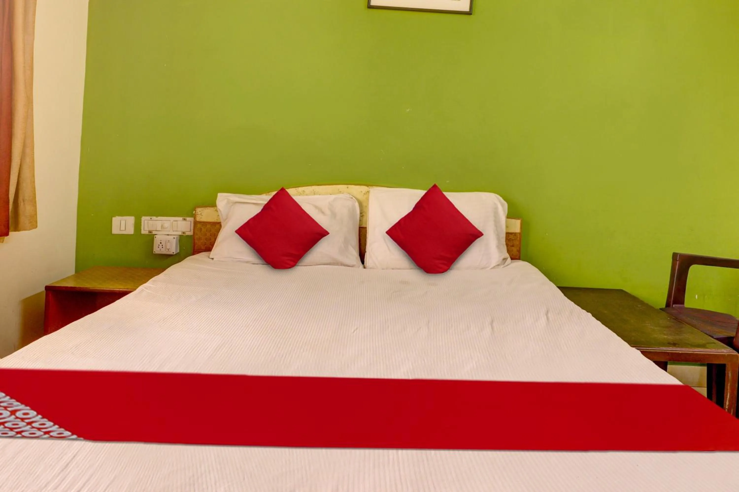 Bedroom, Bed in Hotel O Raj Comforts