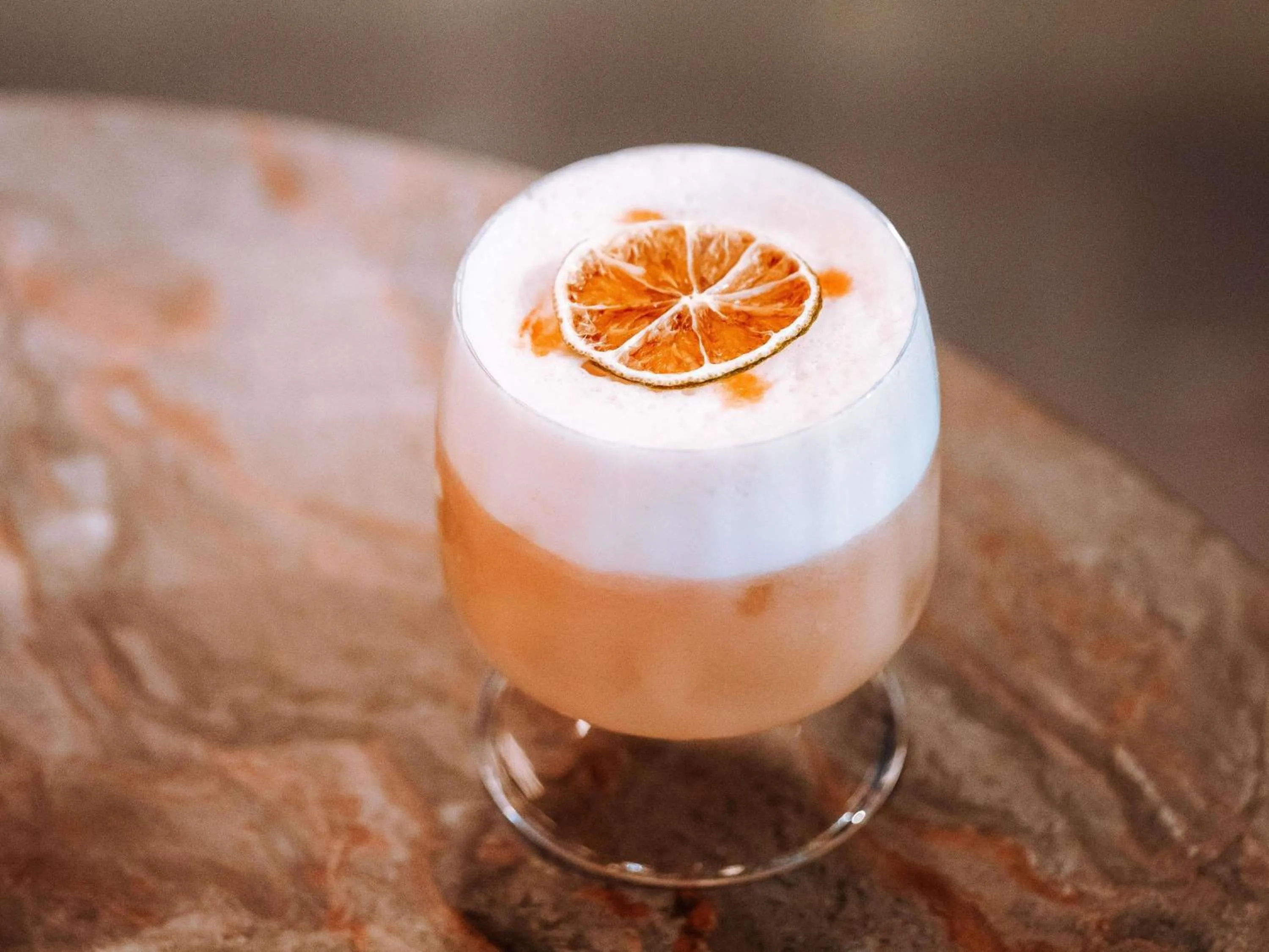 Lounge or bar in Pullman Lyon