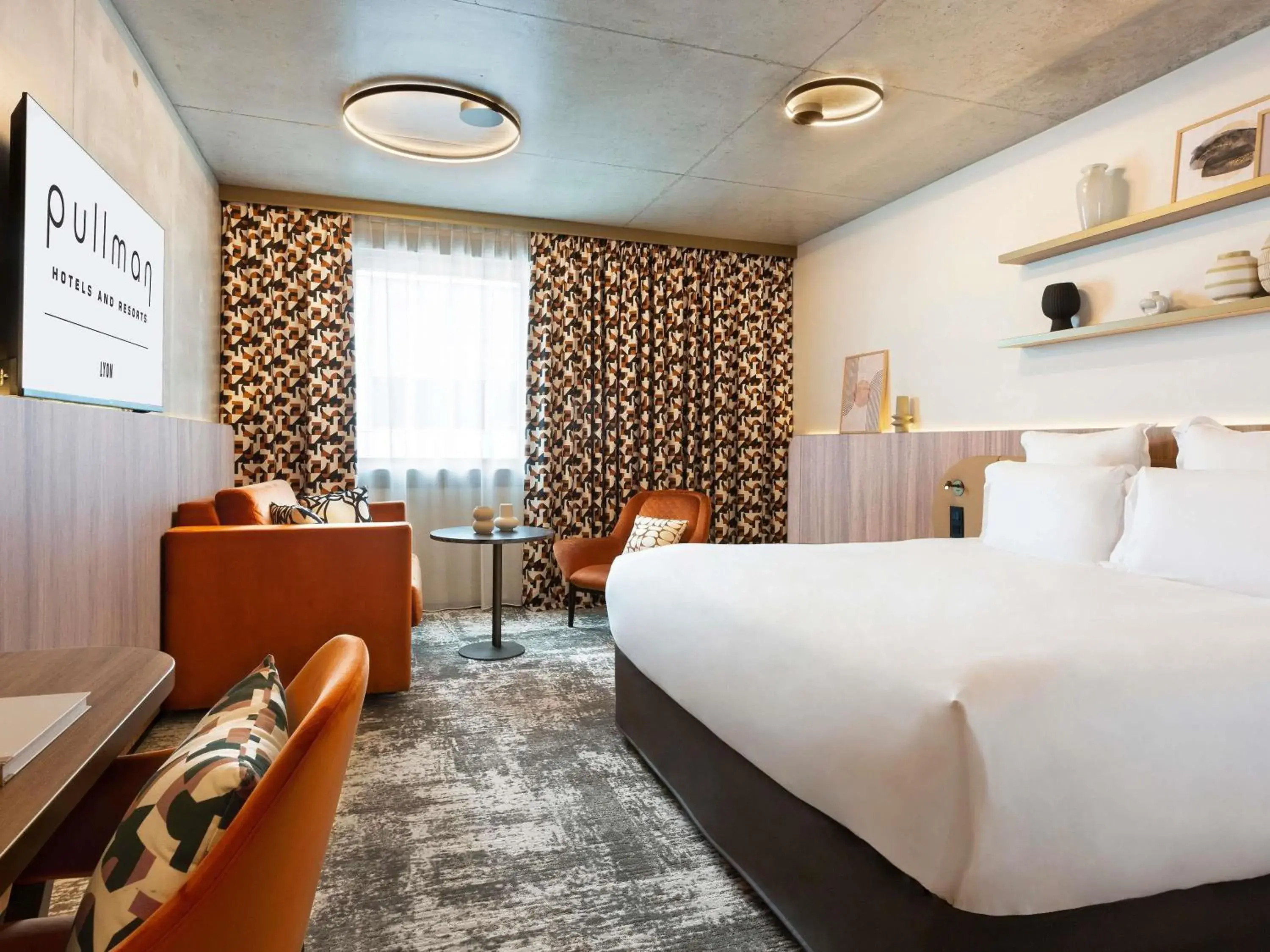 Executive Family Room - One double bed and One double sofa bed in Pullman Lyon Executive Family Room - One double bed and One double sofa bed in Pullman Lyon