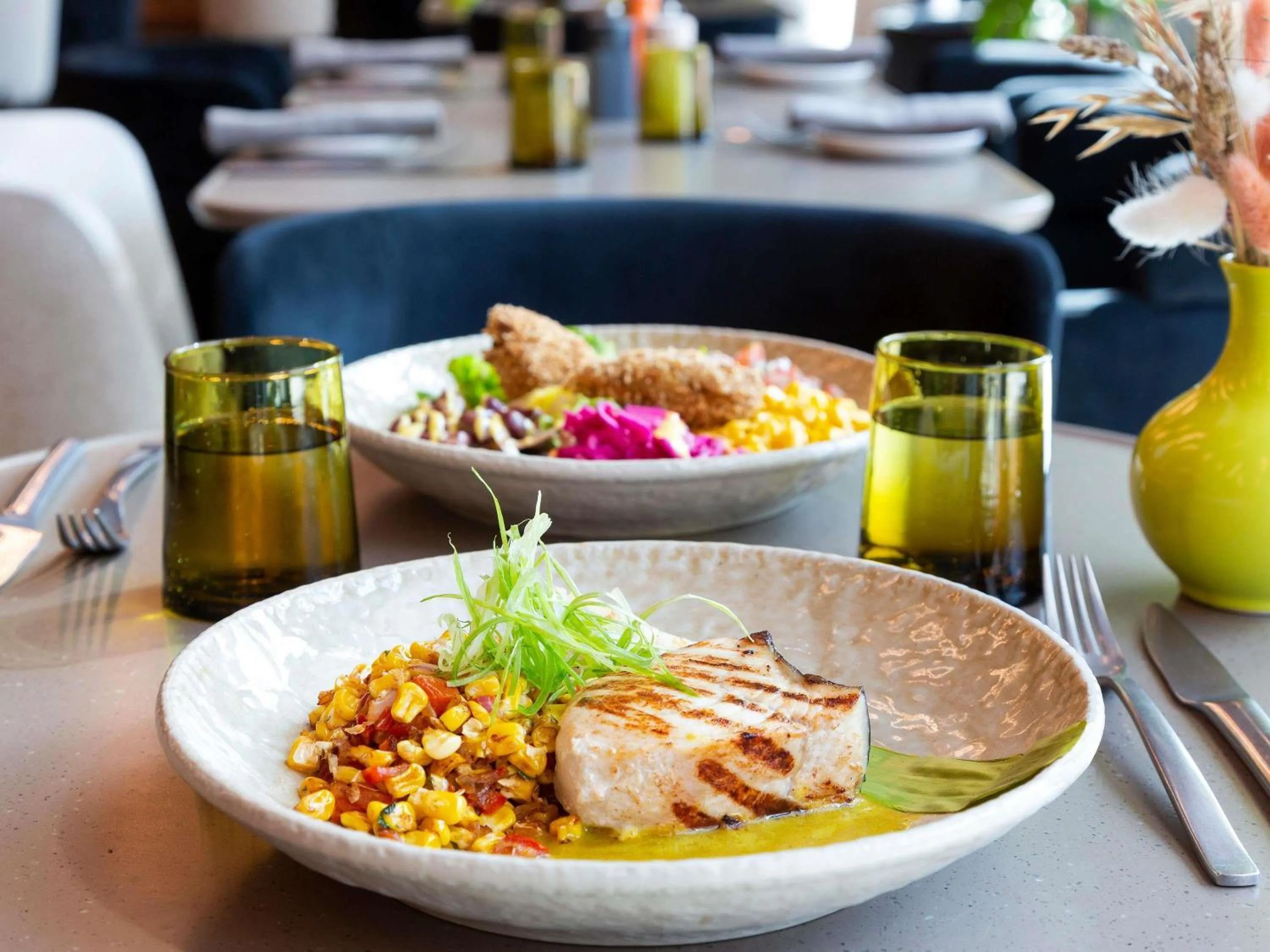 Restaurant/places to eat in Pullman Lyon