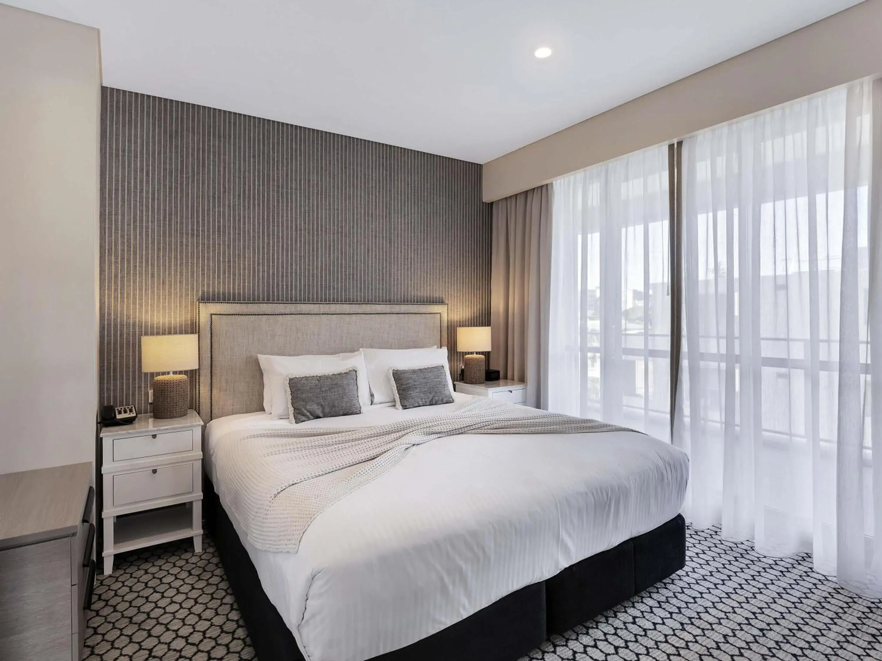 One-Bedroom Apartment in Peppers Manly Beach One-Bedroom Apartment in Peppers Manly Beach