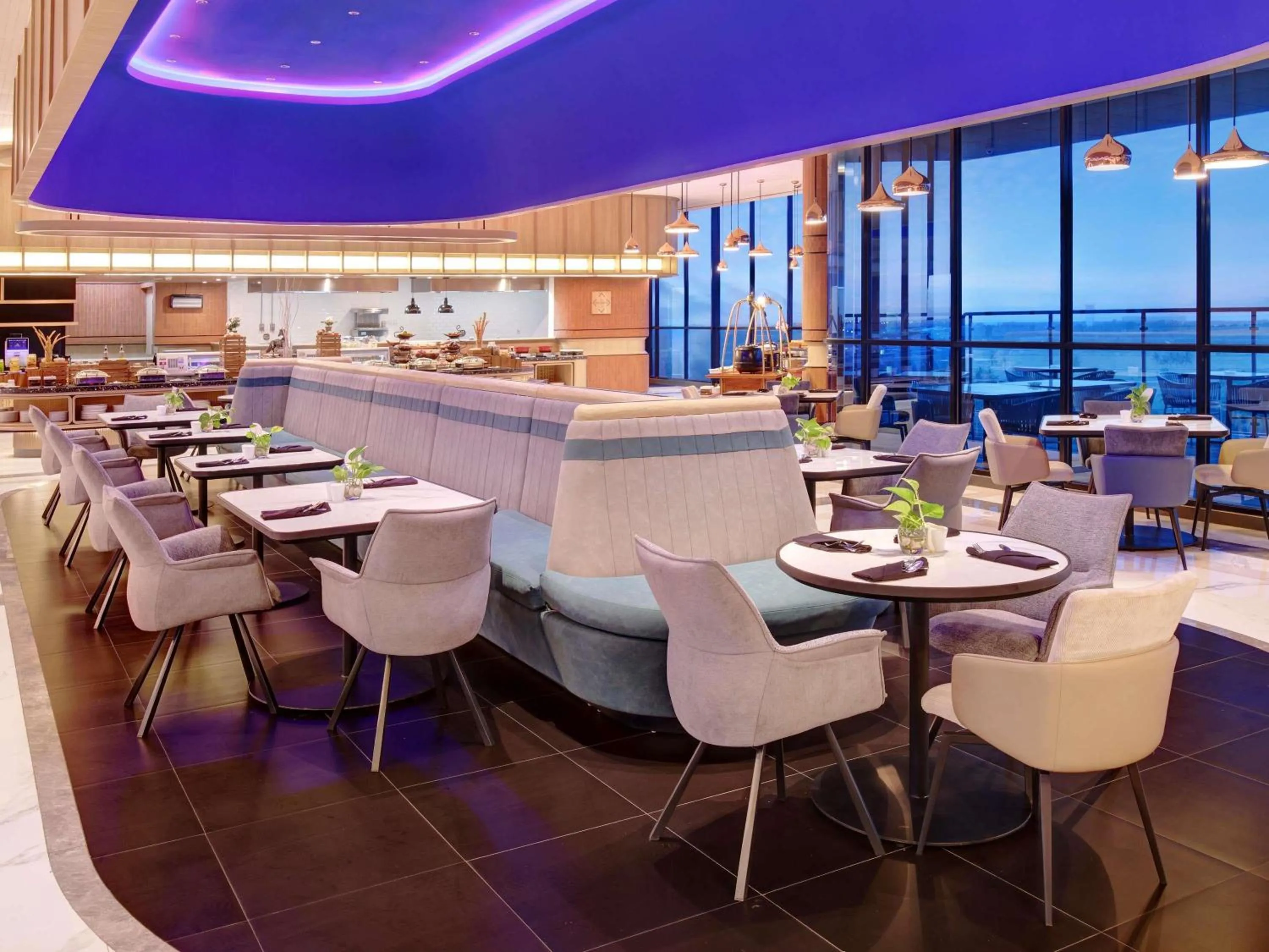 Restaurant/places to eat in Novotel Yogyakarta International Airport Kulon Progo