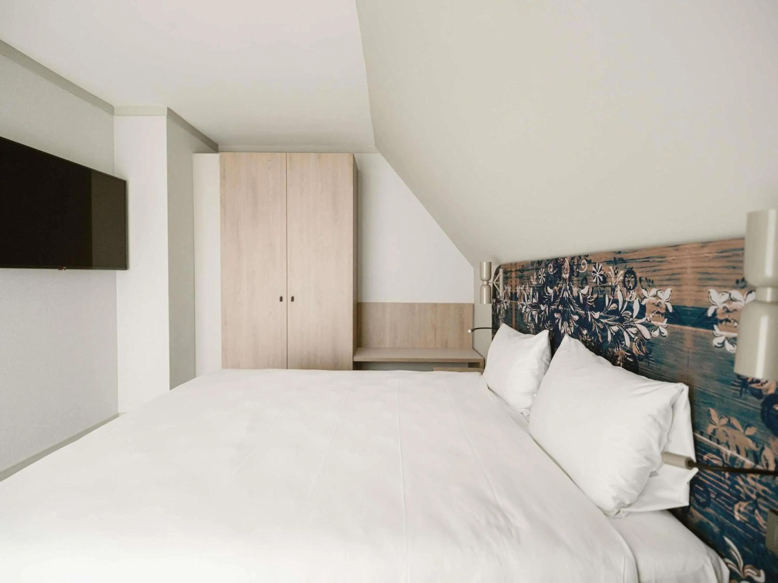 Bedroom, Bed in Mercure Sibiu Arsenal