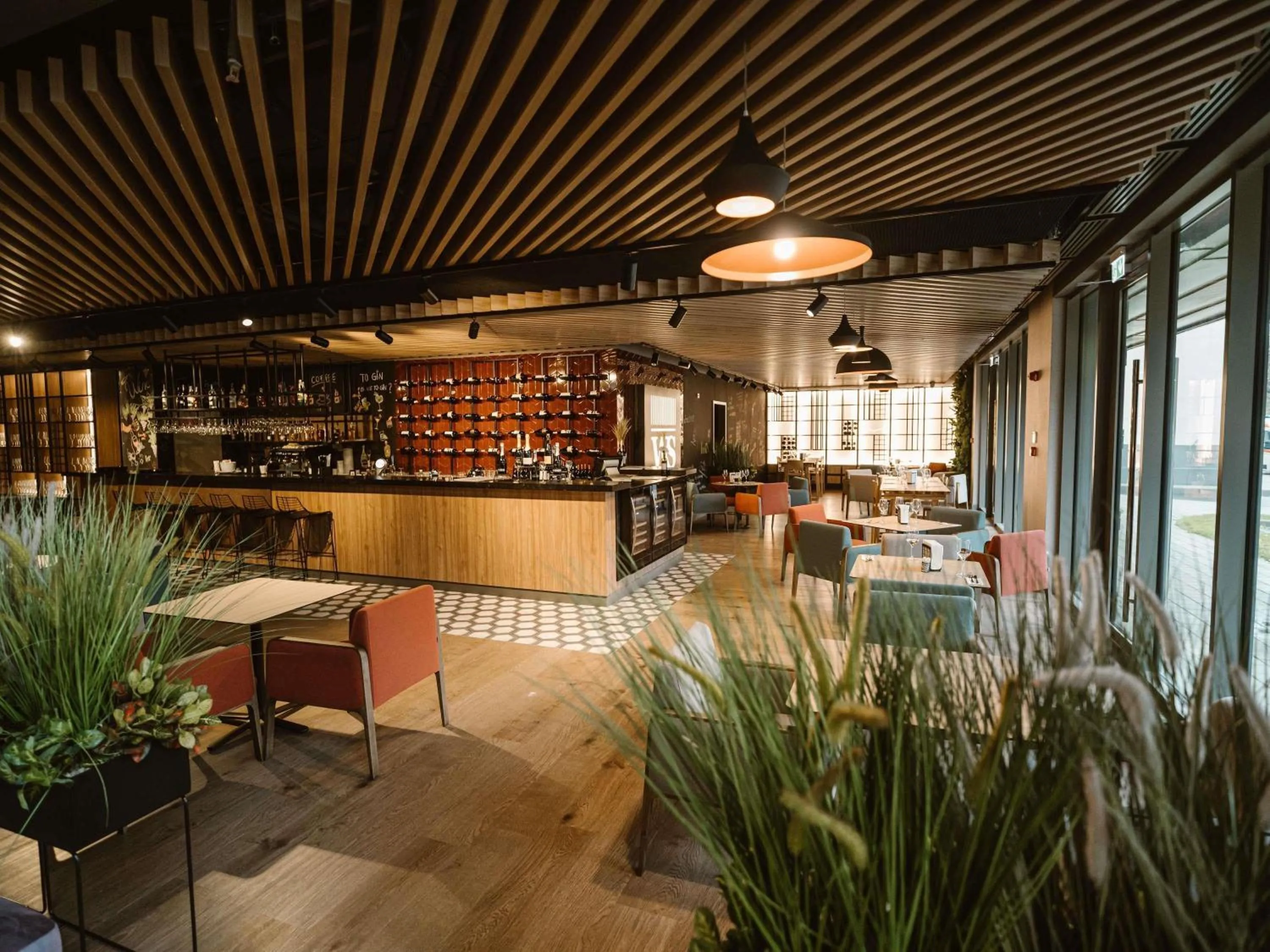 Restaurant/places to eat in Ibis Styles Sibiu Arsenal