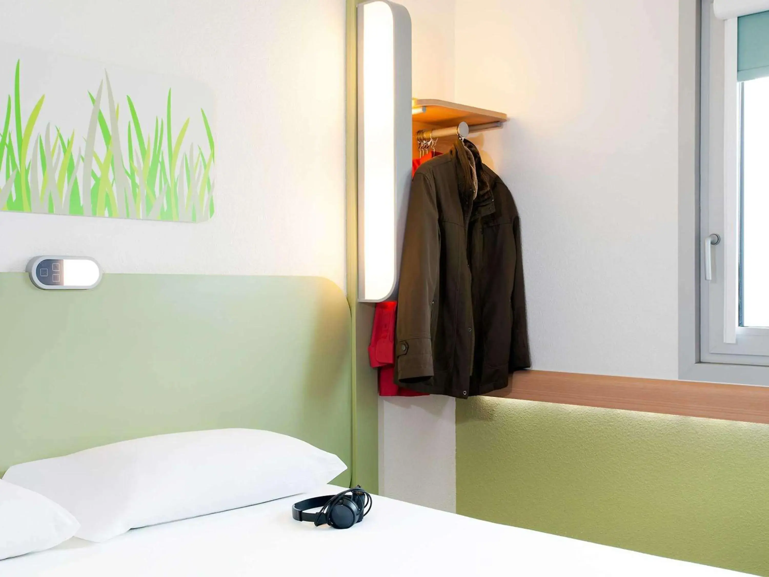 Classic Double Room in ibis budget Beaconsfield Classic Double Room in ibis budget Beaconsfield