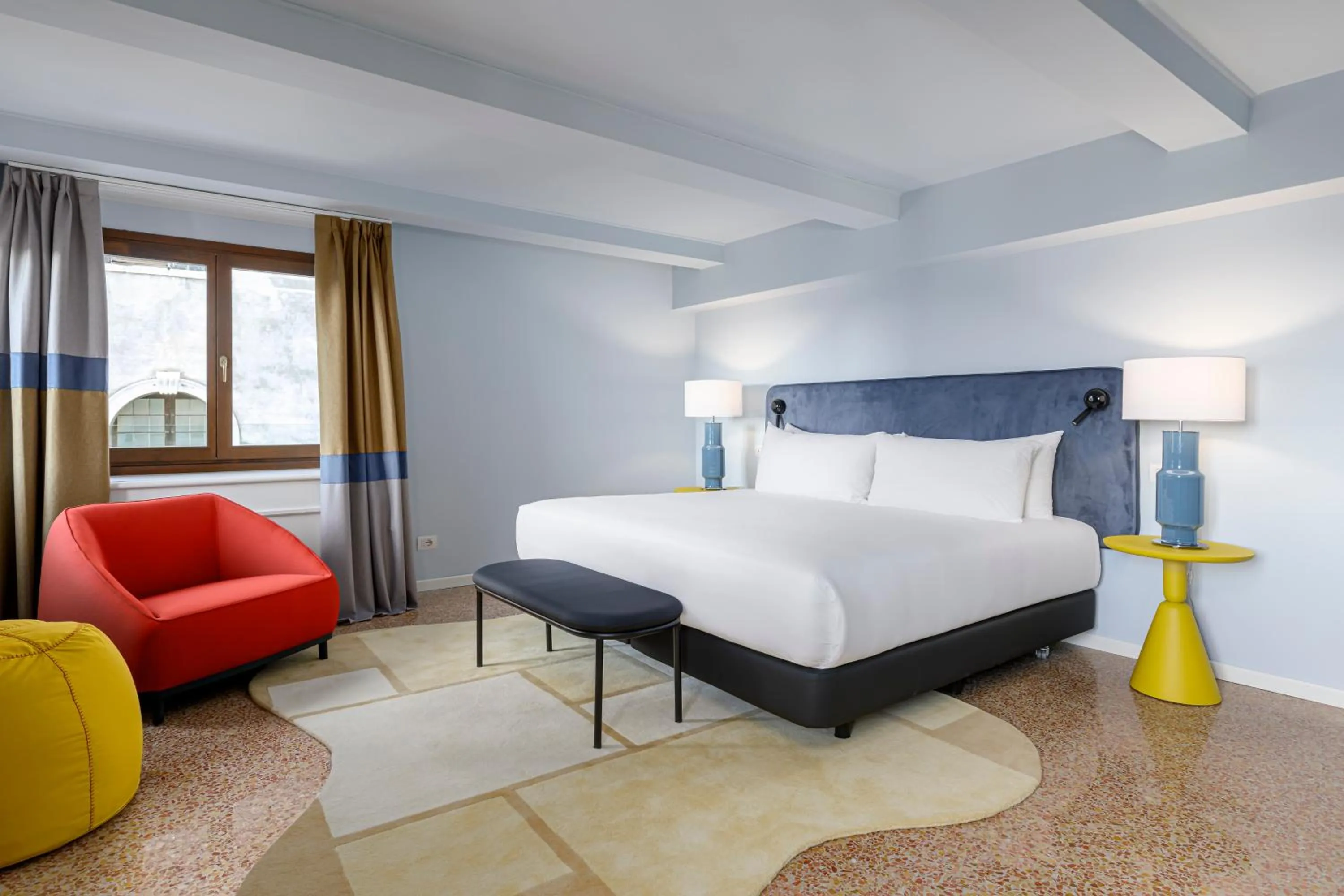 Bed in Palazzo Dei Fiori by Room Mate