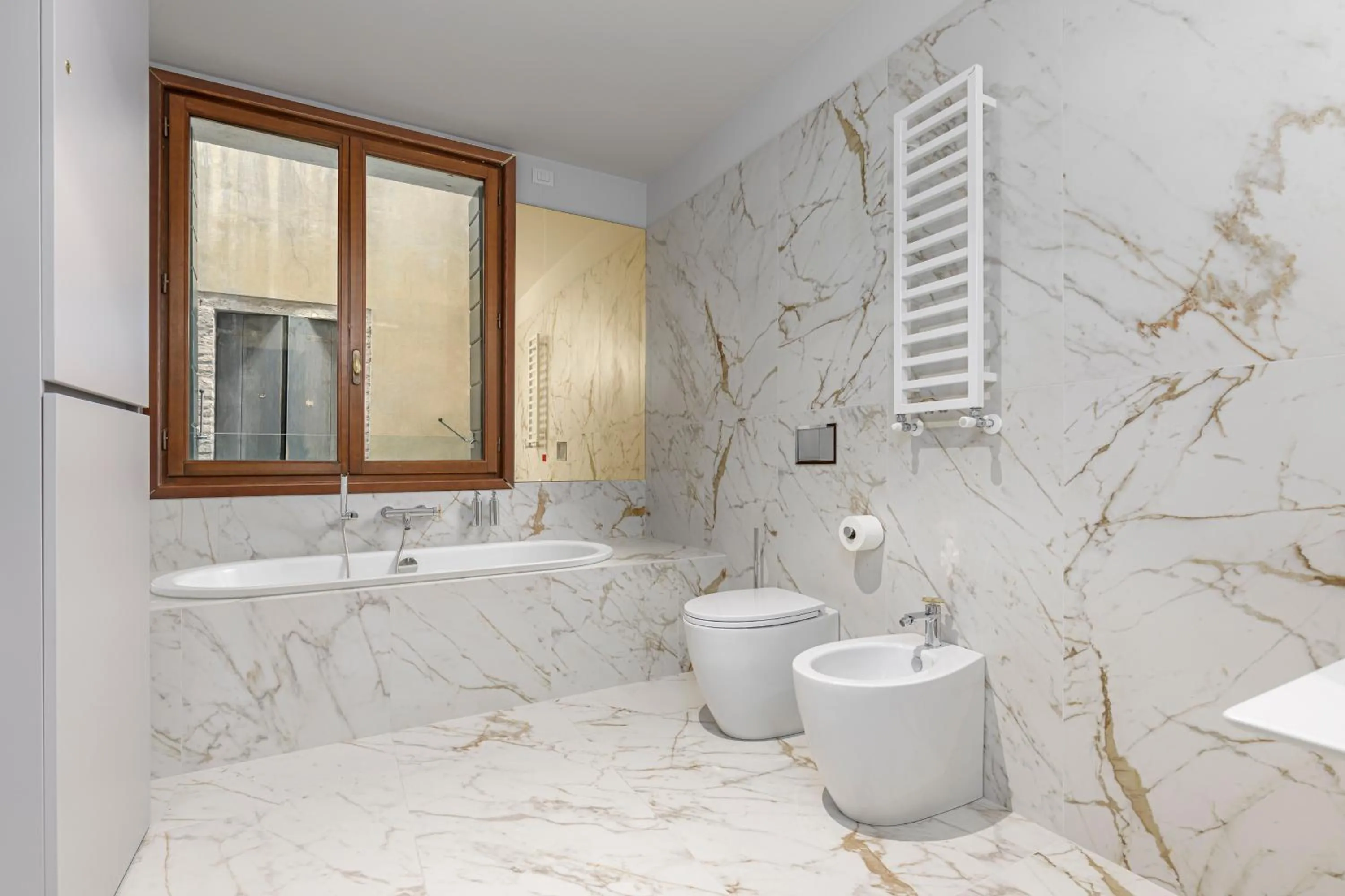 Toilet in Palazzo Dei Fiori by Room Mate