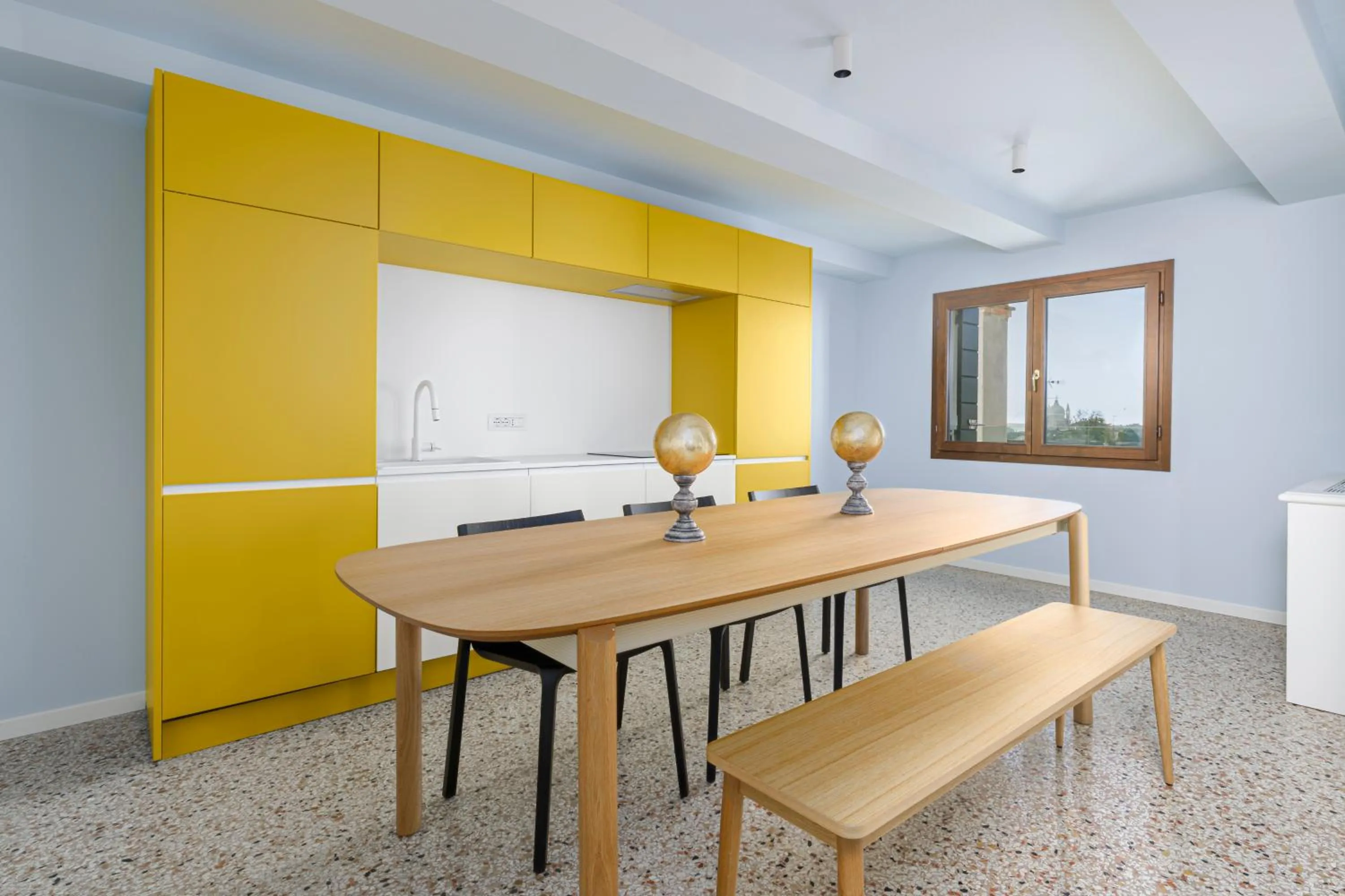 Kitchen or kitchenette in Palazzo Dei Fiori by Room Mate