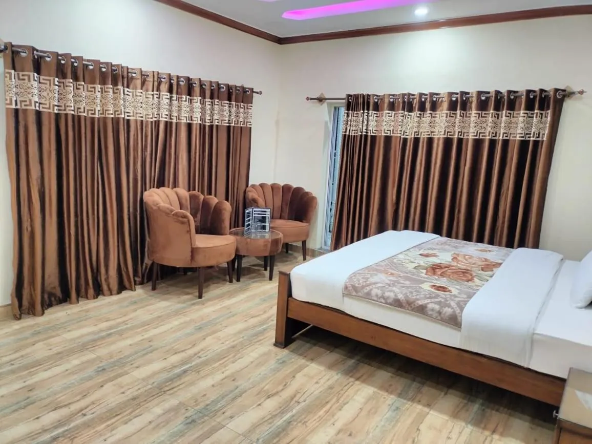 Bed in Unique Heights